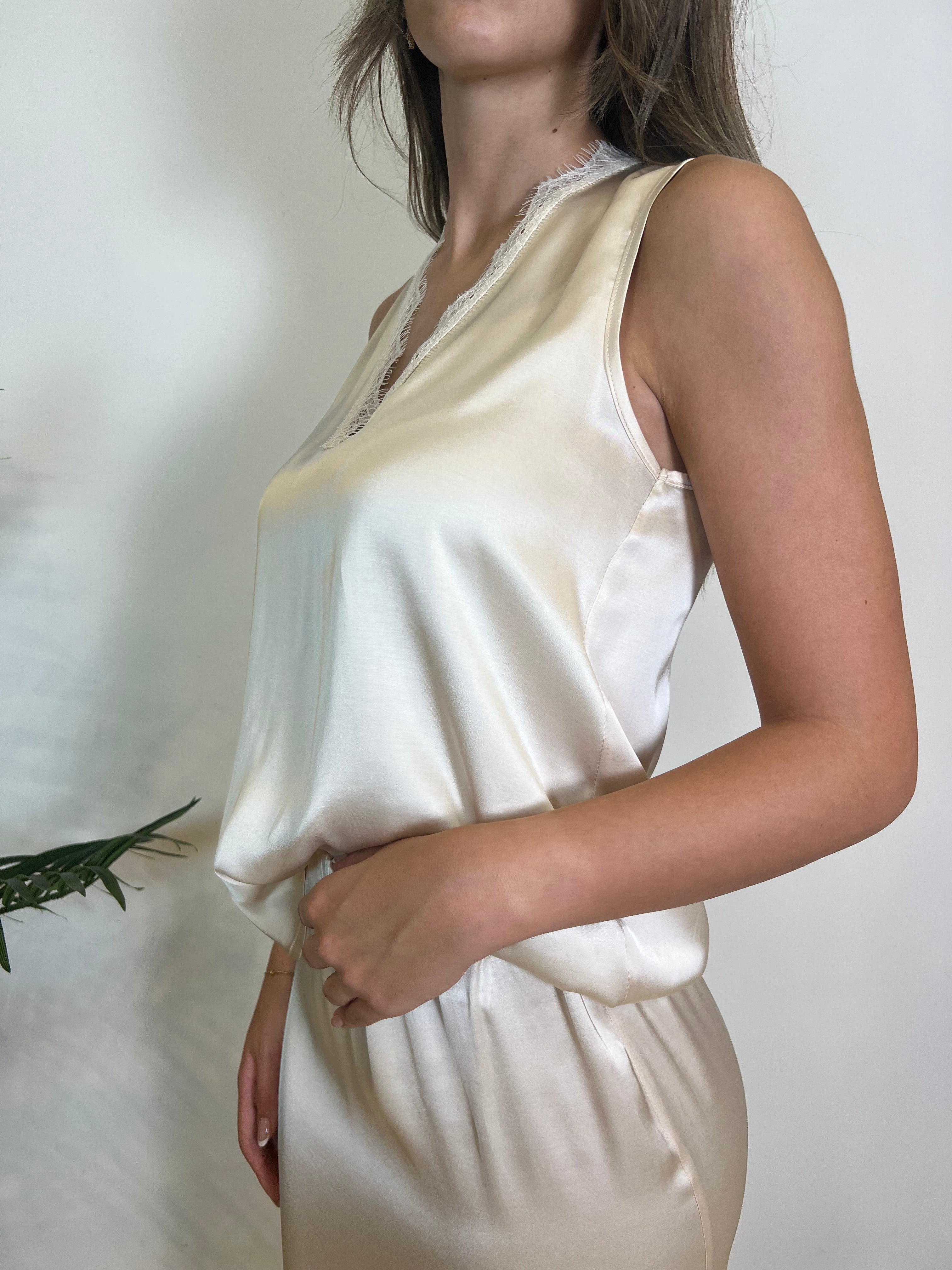 Top raso V pizzo - Haveone