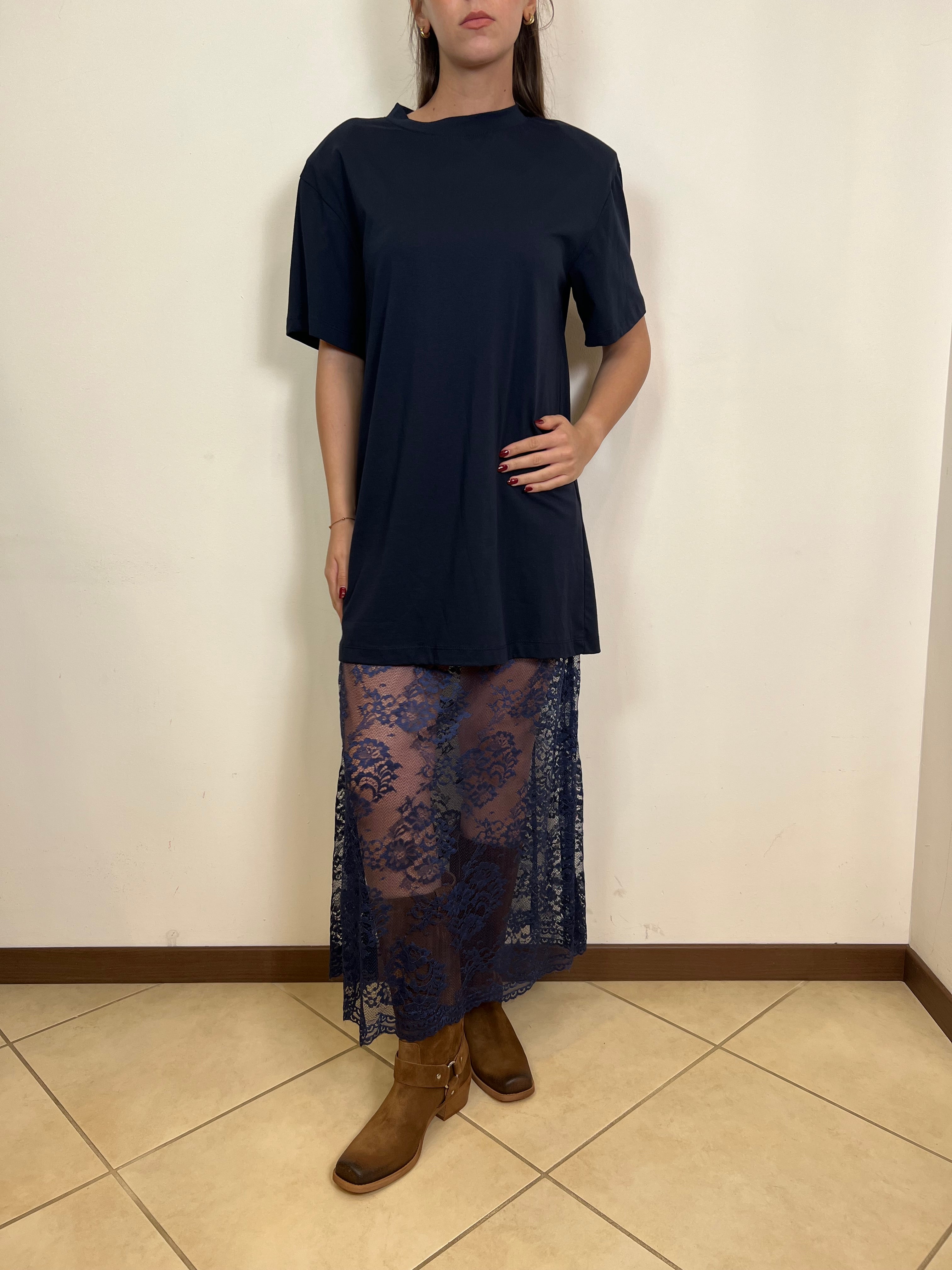 Abito pizzo con t-shirt - Haveone