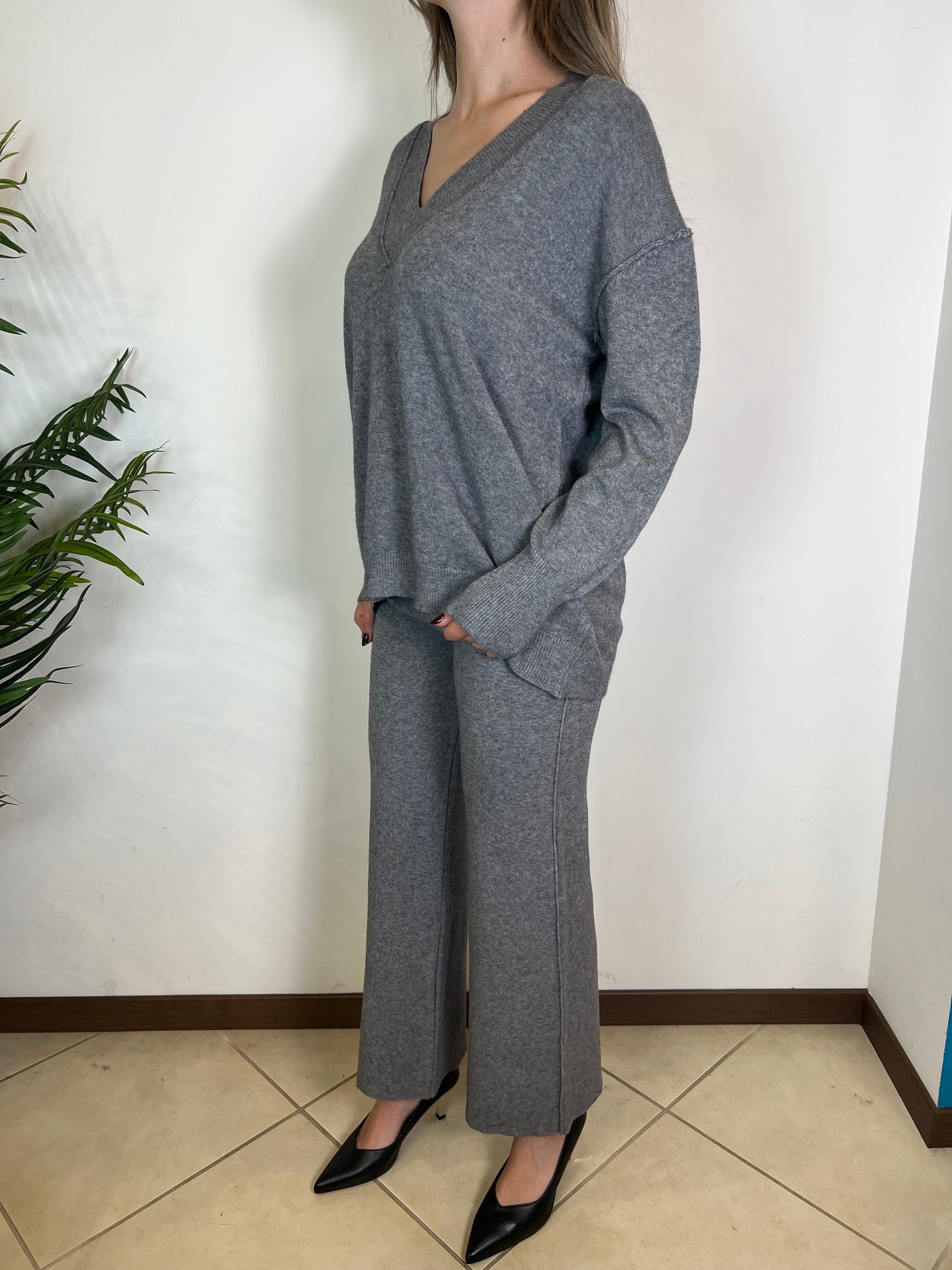 Set coordinato scollo V - Haveone