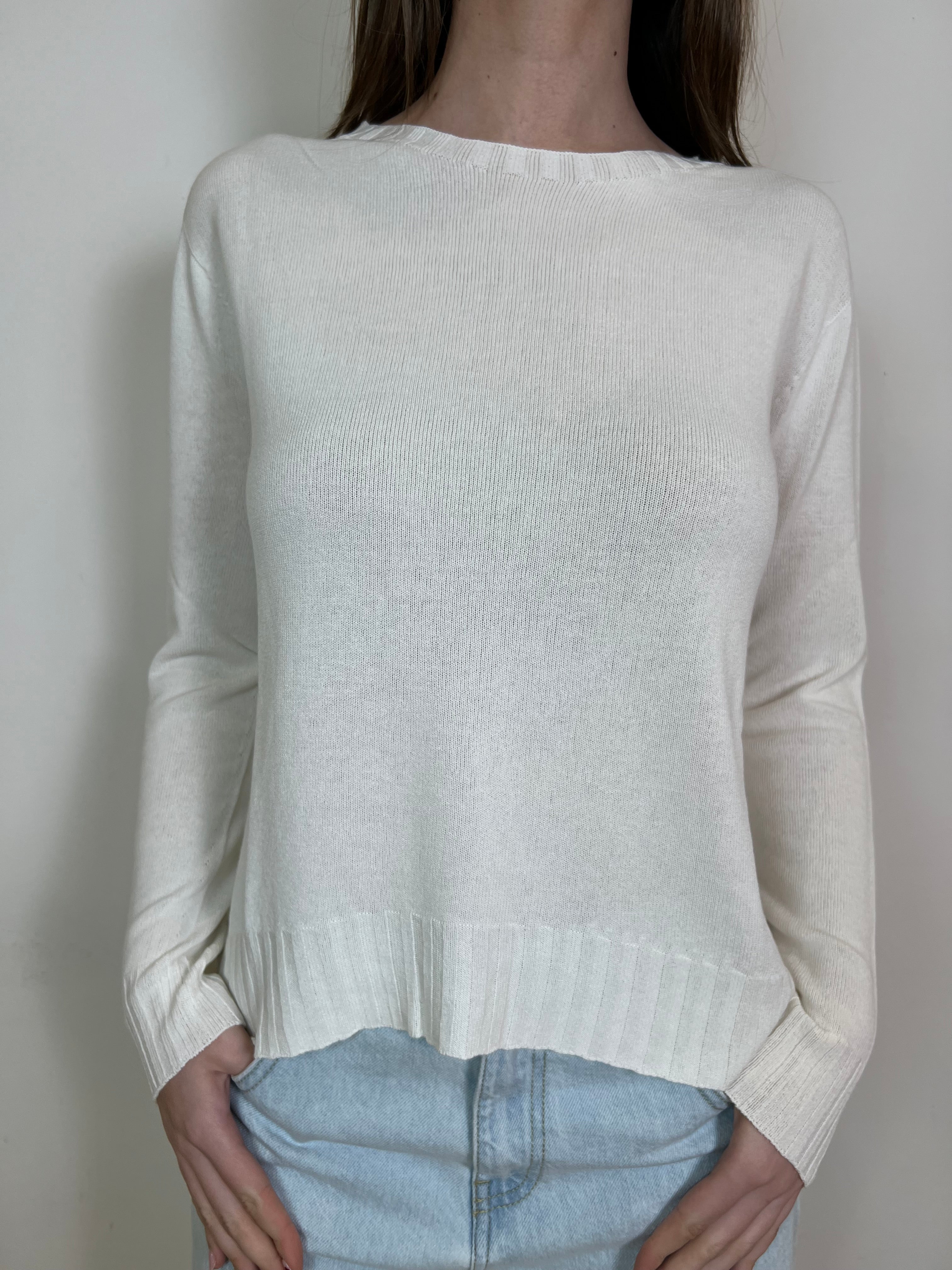 Maglia girocollo spacco dietro - Kontatto