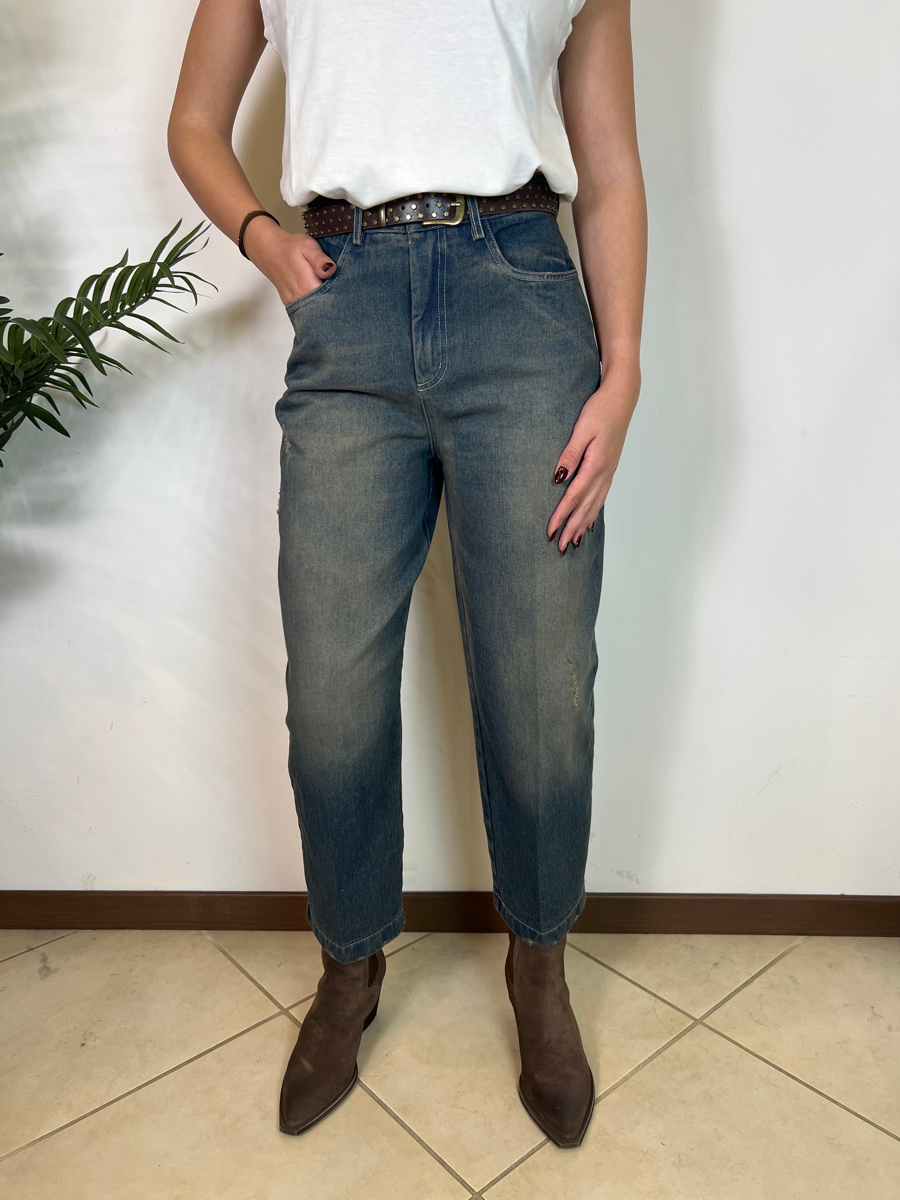 Jeans carrot sabbiato con cintura - Vicolo
