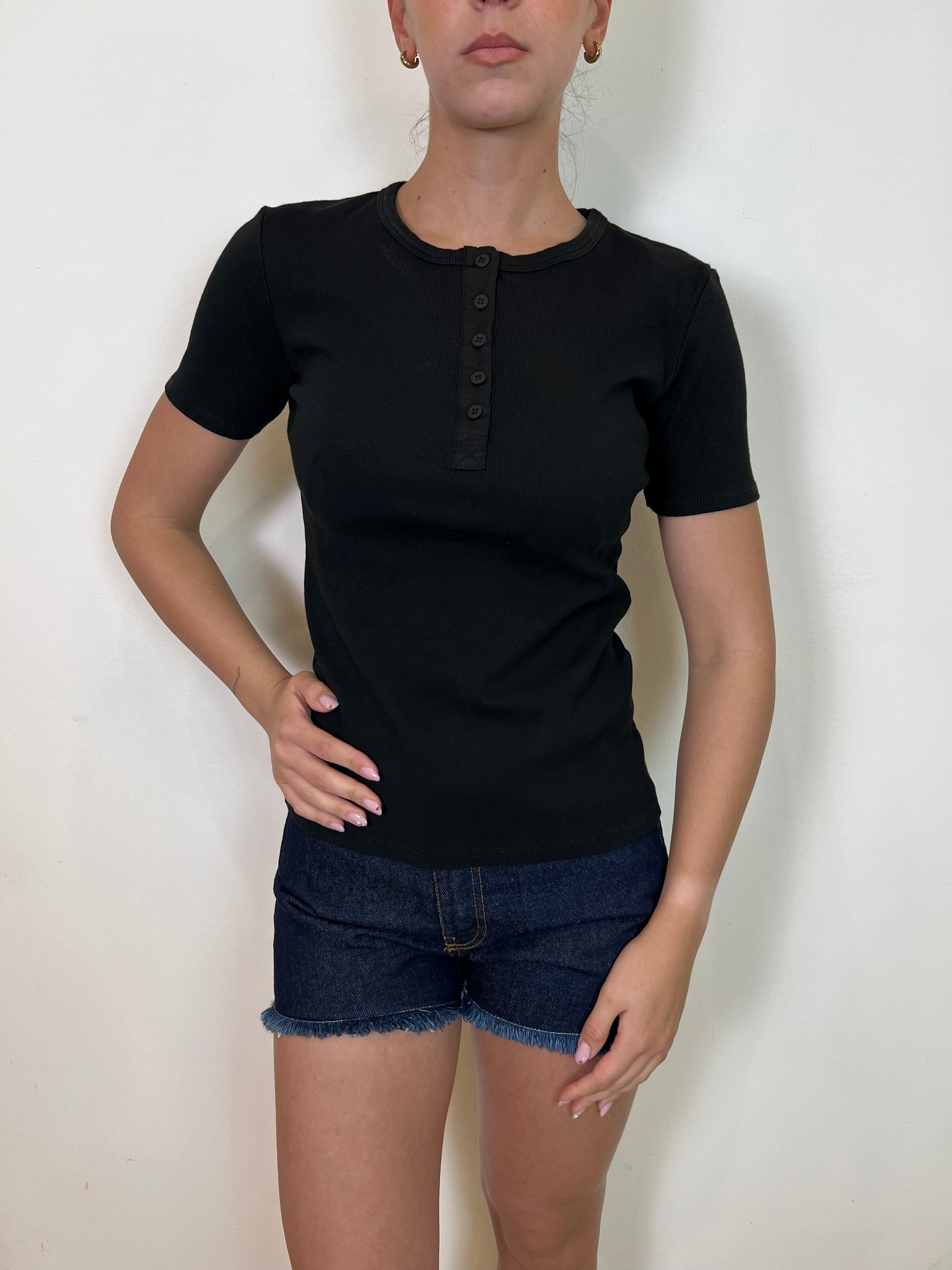T-shirt serafino costina girocollo - Tensione In