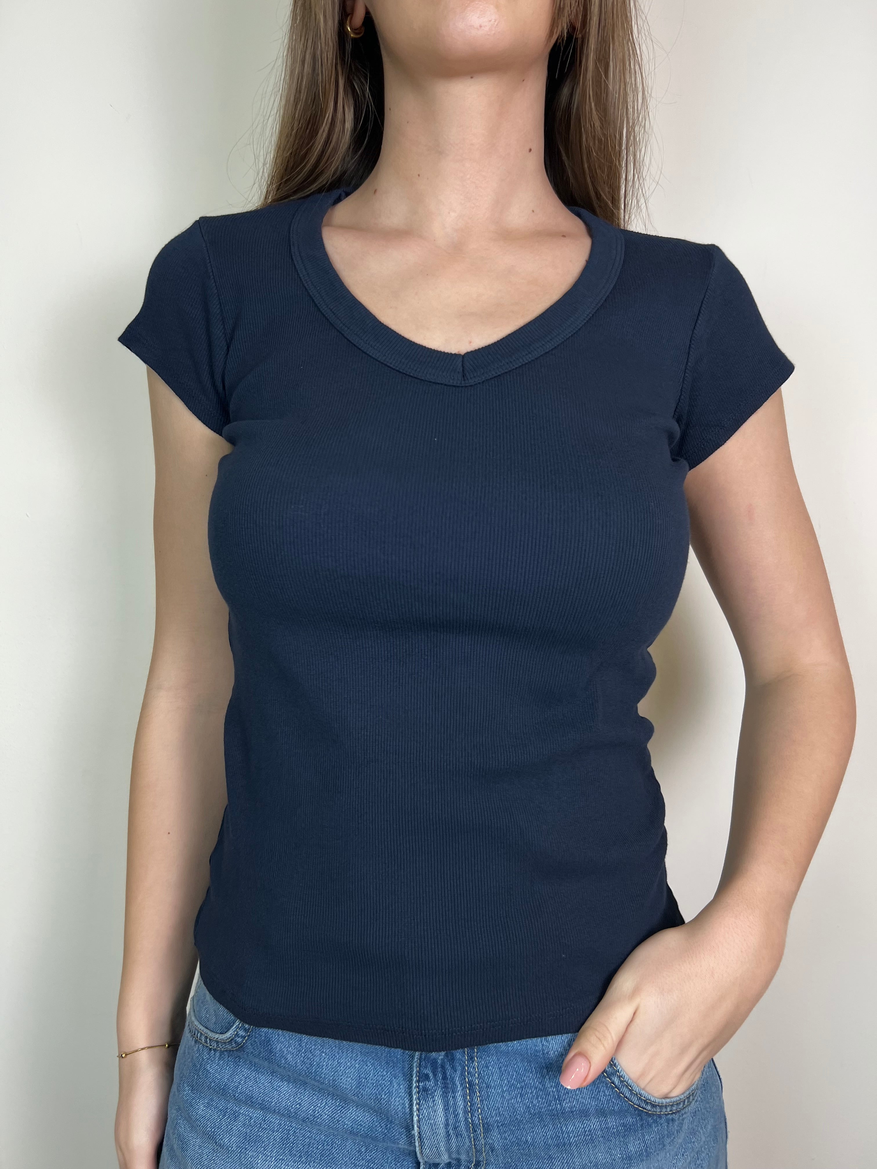 T-shirt costina scollo V - Tensione In