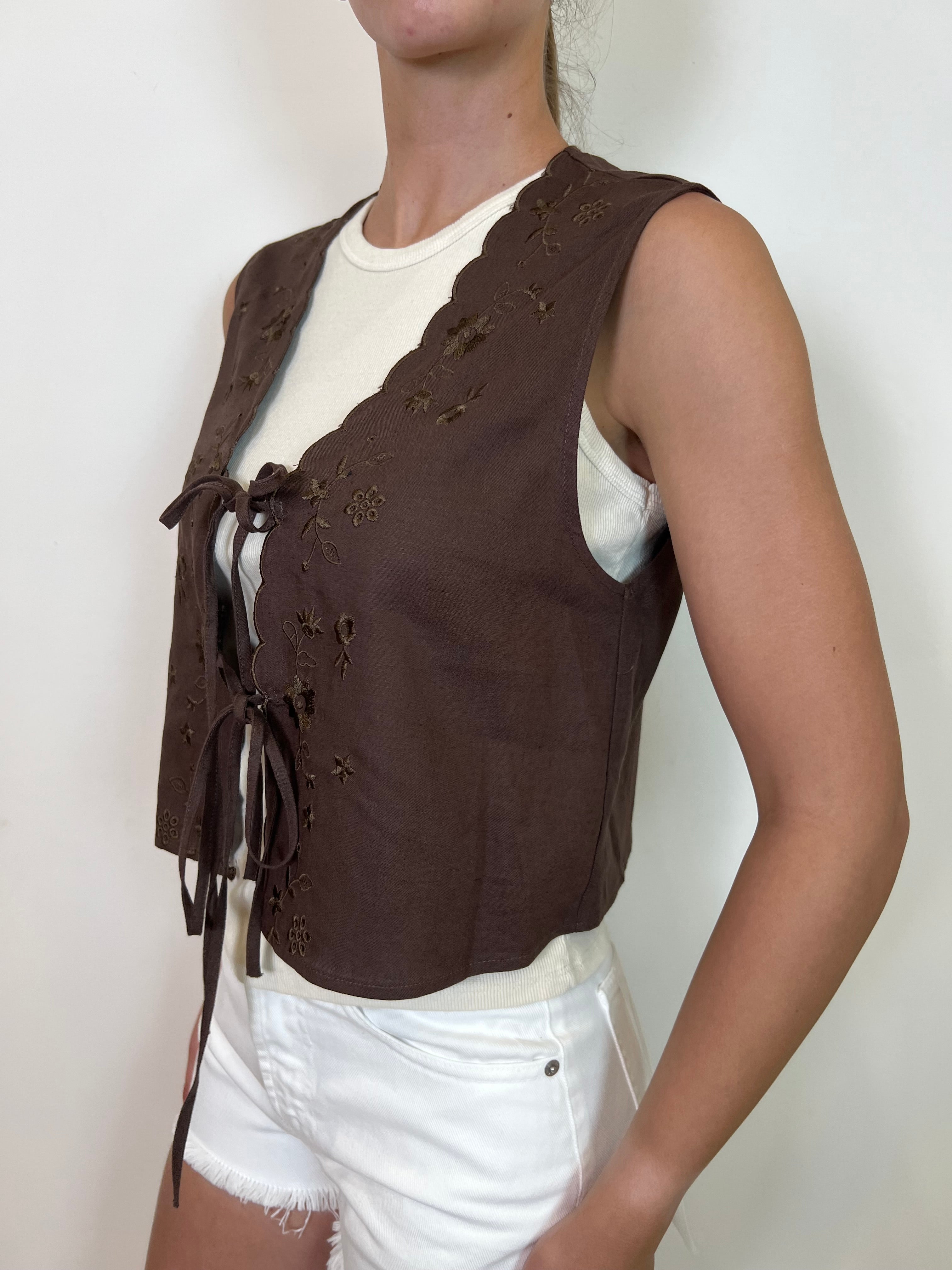Gilet ricami con laccetti - You Decide