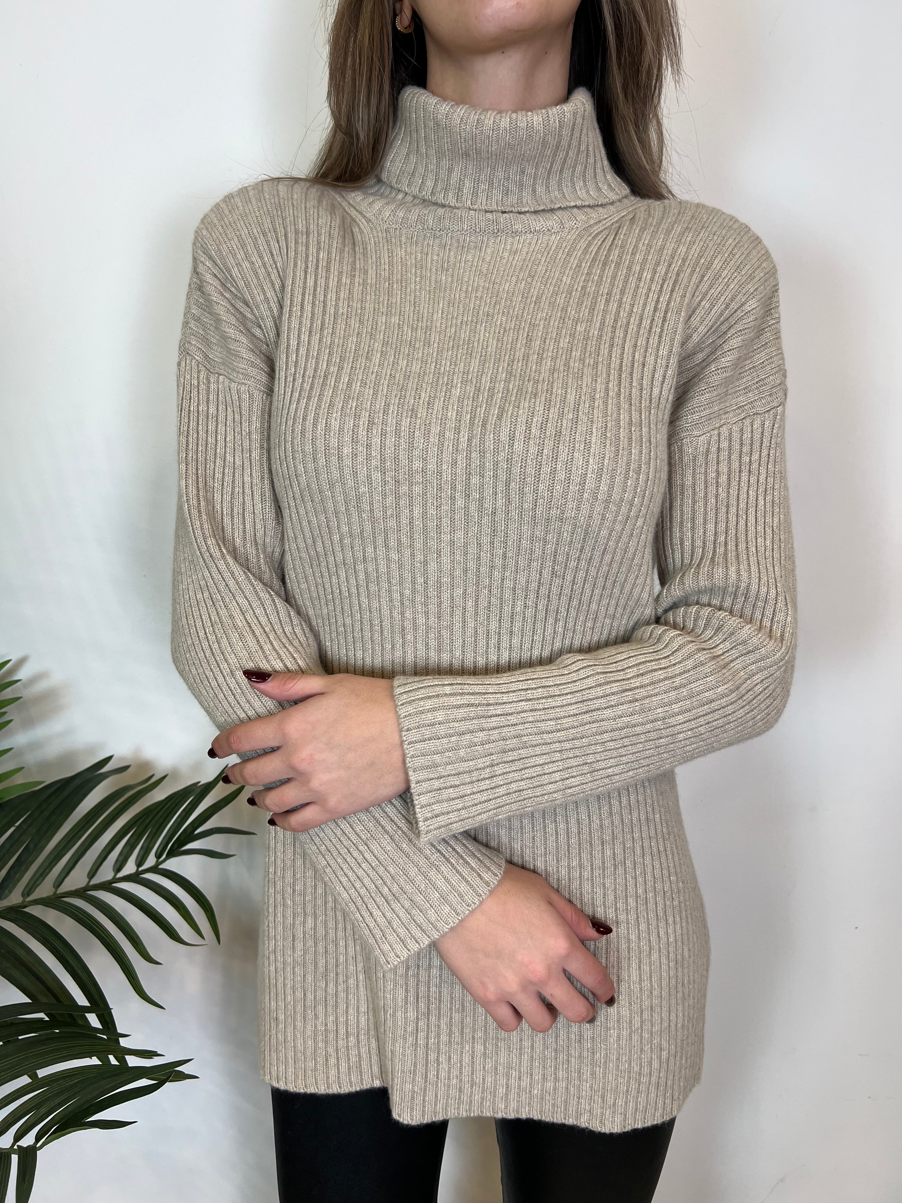 Maximaglia costa inglese - Vicolo