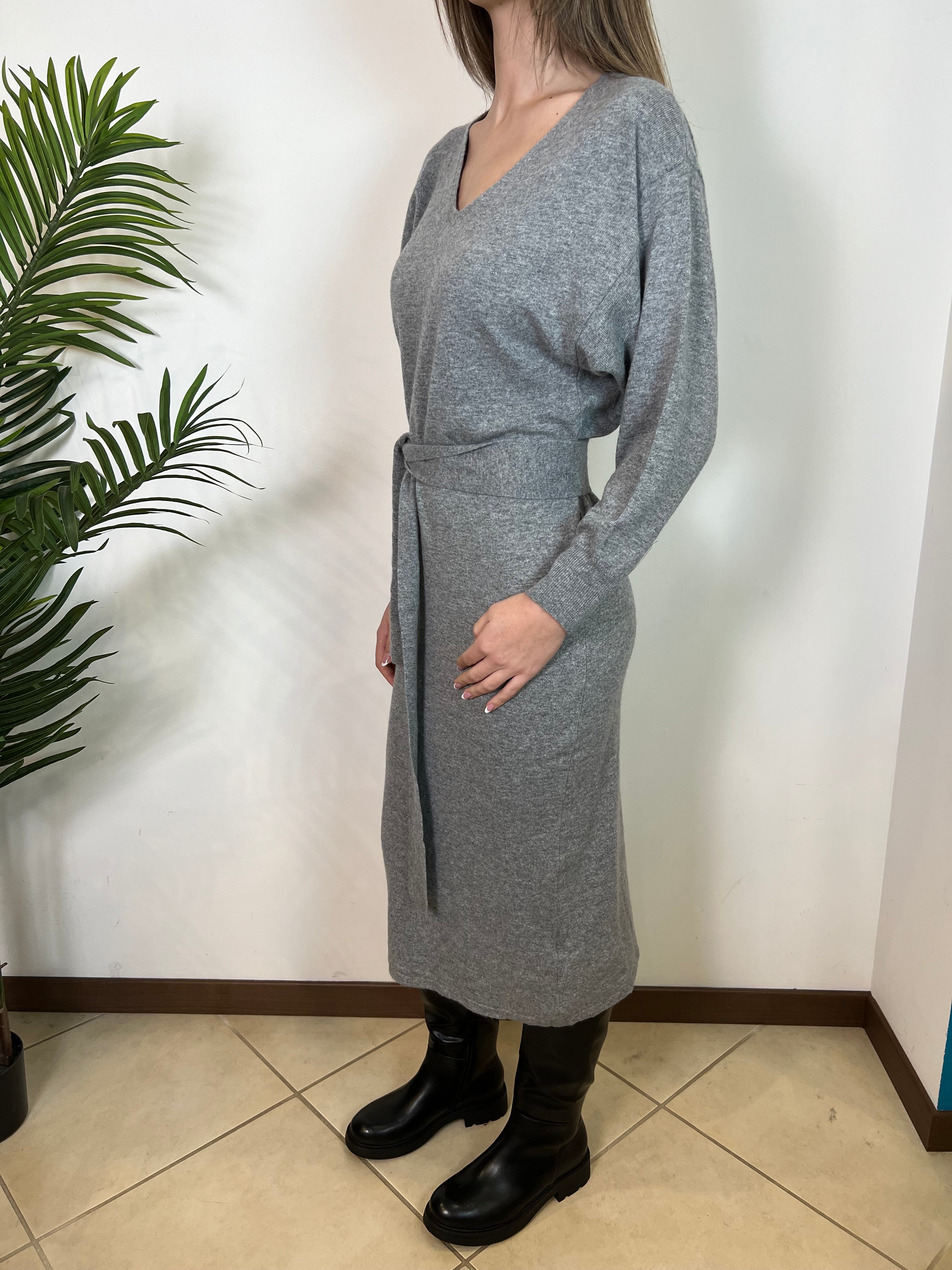 Abito lungo in maglia con sciarpa - Vicolo