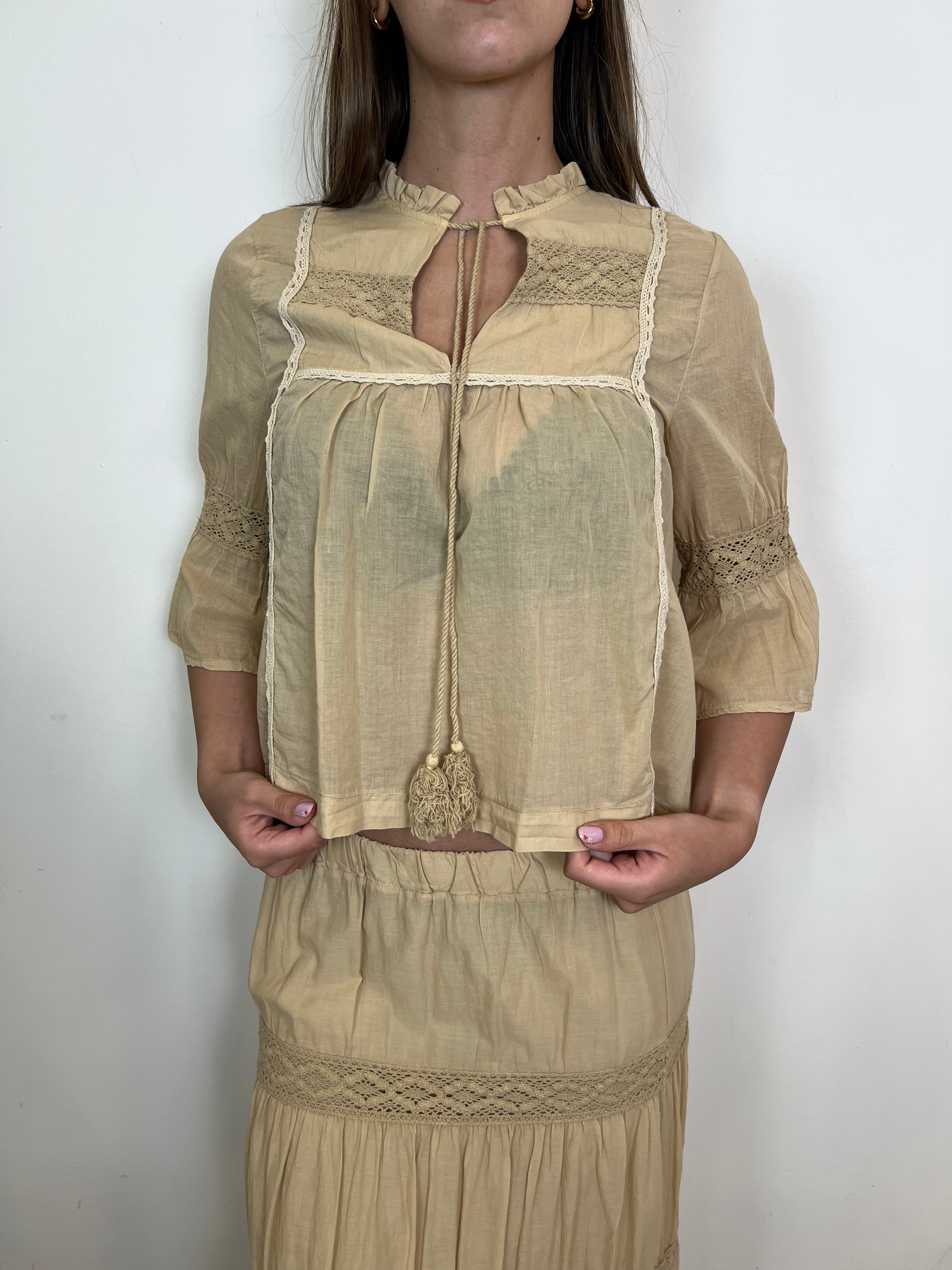 Camicia inserti macramè e nappine- Haveone