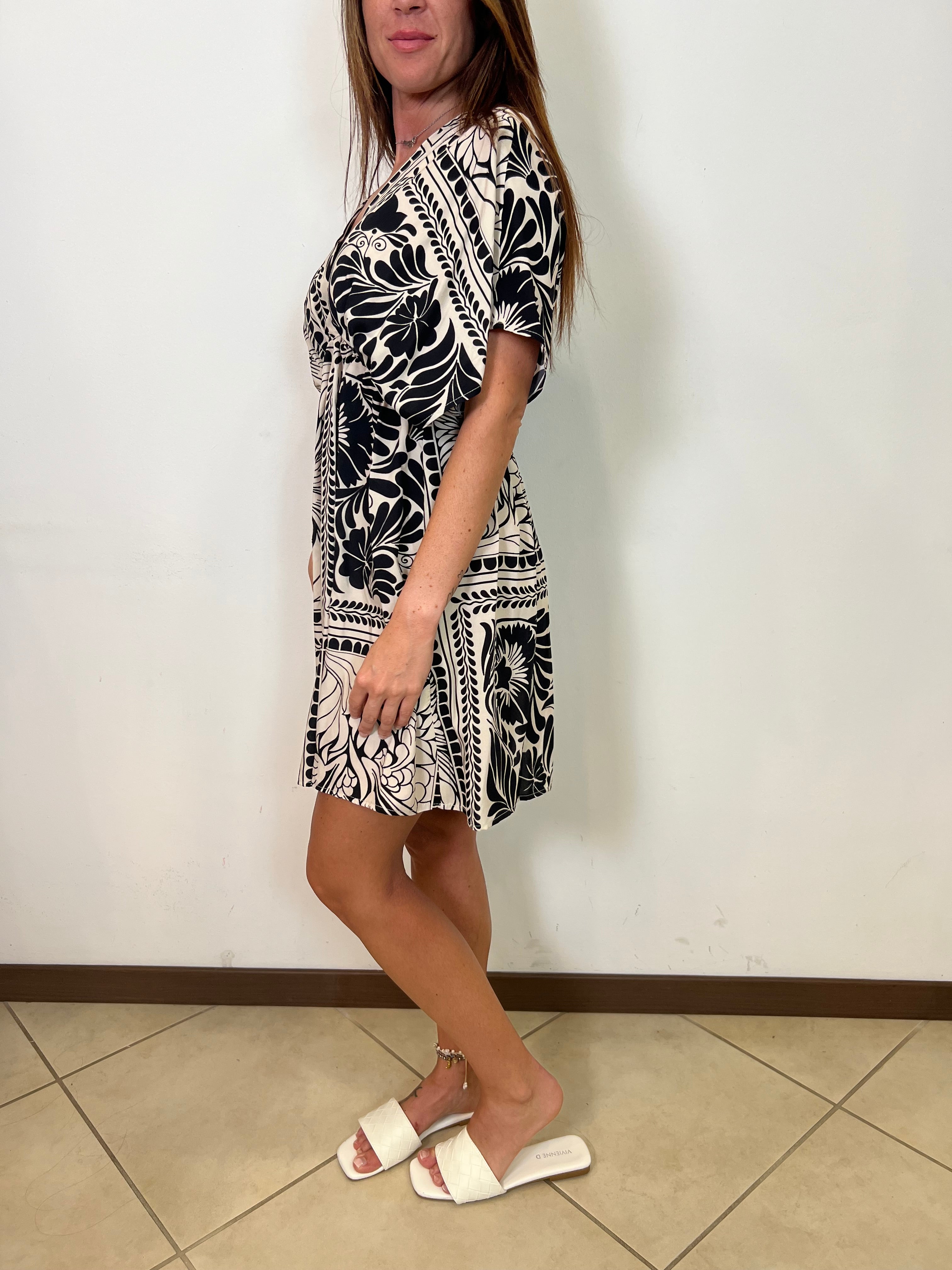 Abito kimono fantasia bianco e nero - Haveone