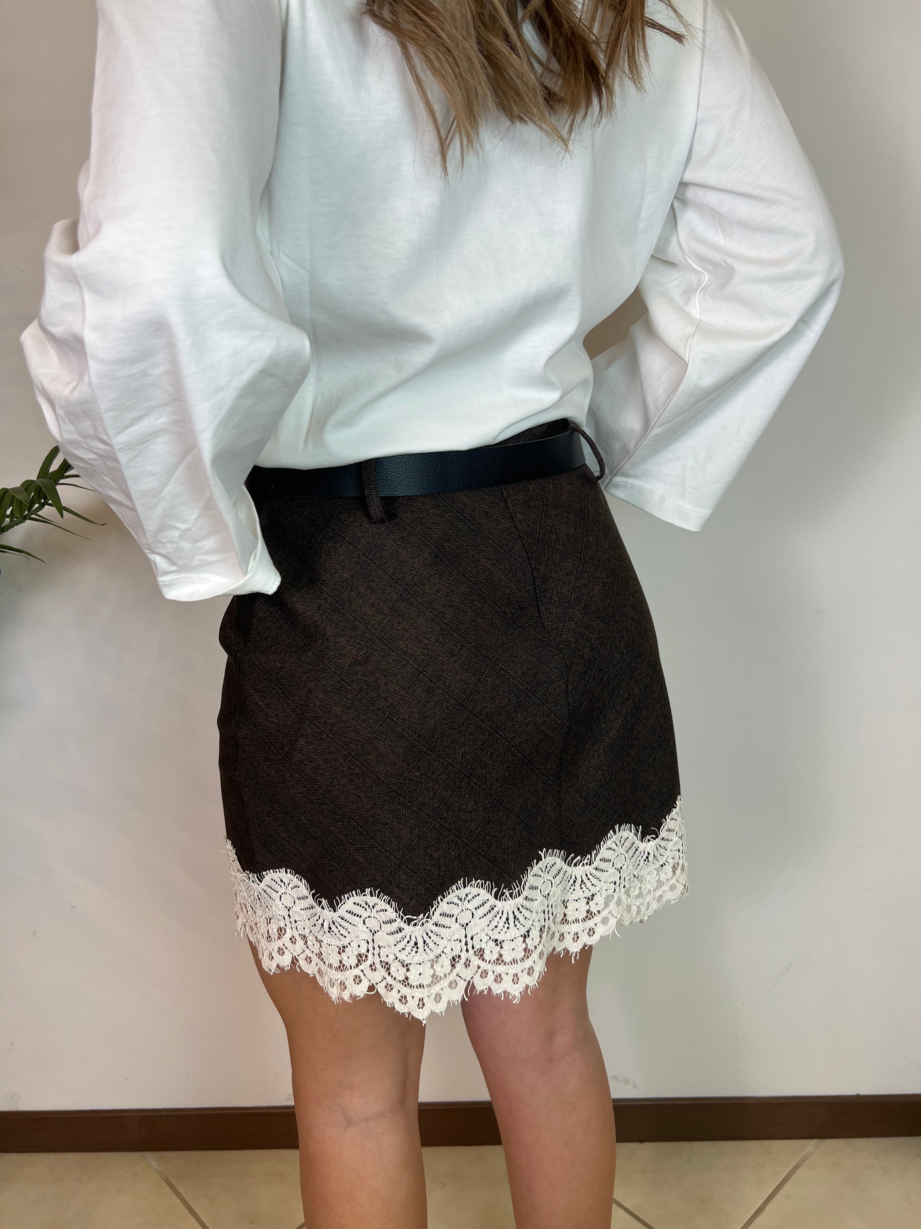 Gonna con pizzo bianco - Haveone