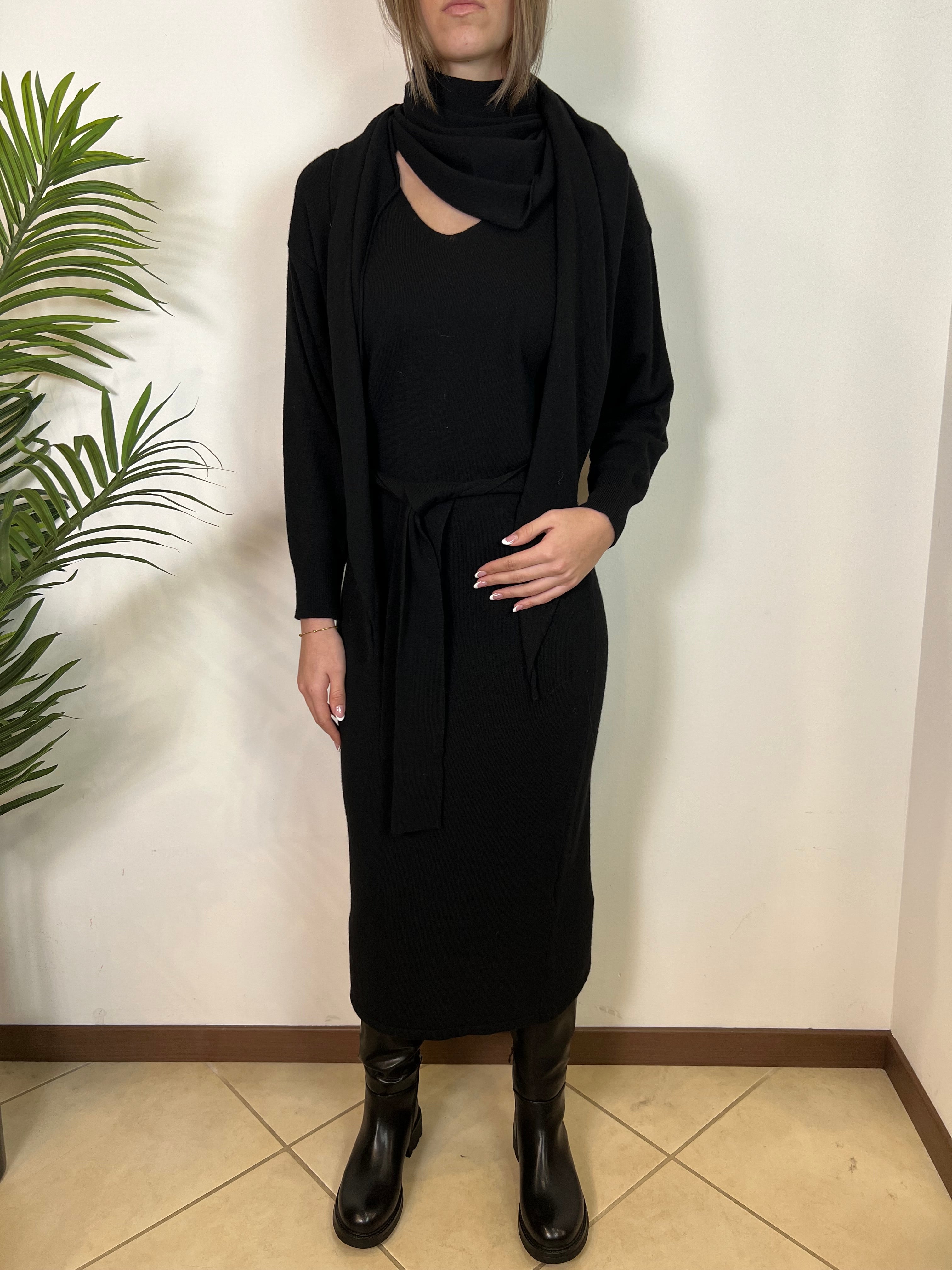 Abito lungo in maglia con sciarpa - Vicolo