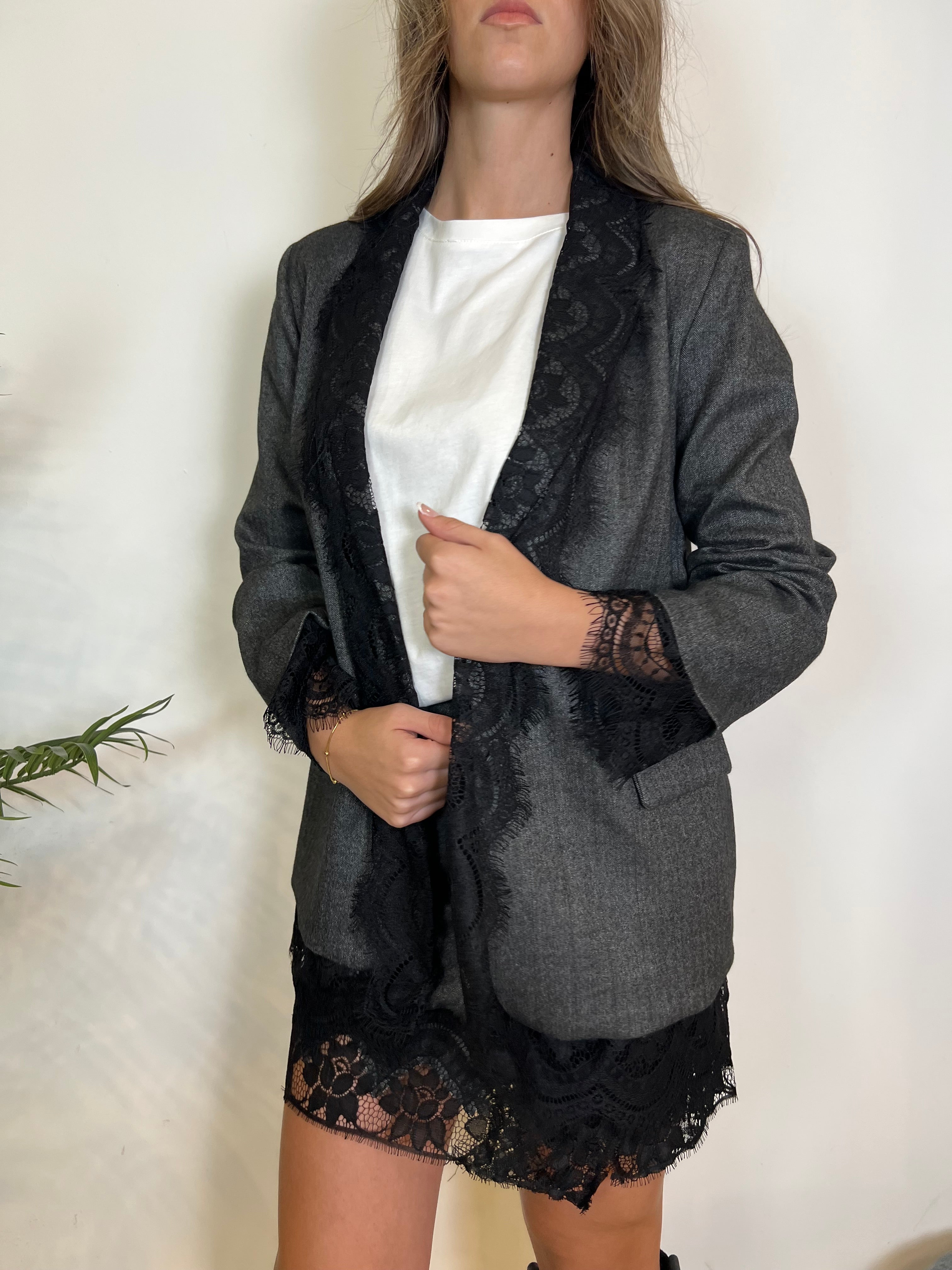 Gonna spinata con pizzo - TensioneIn