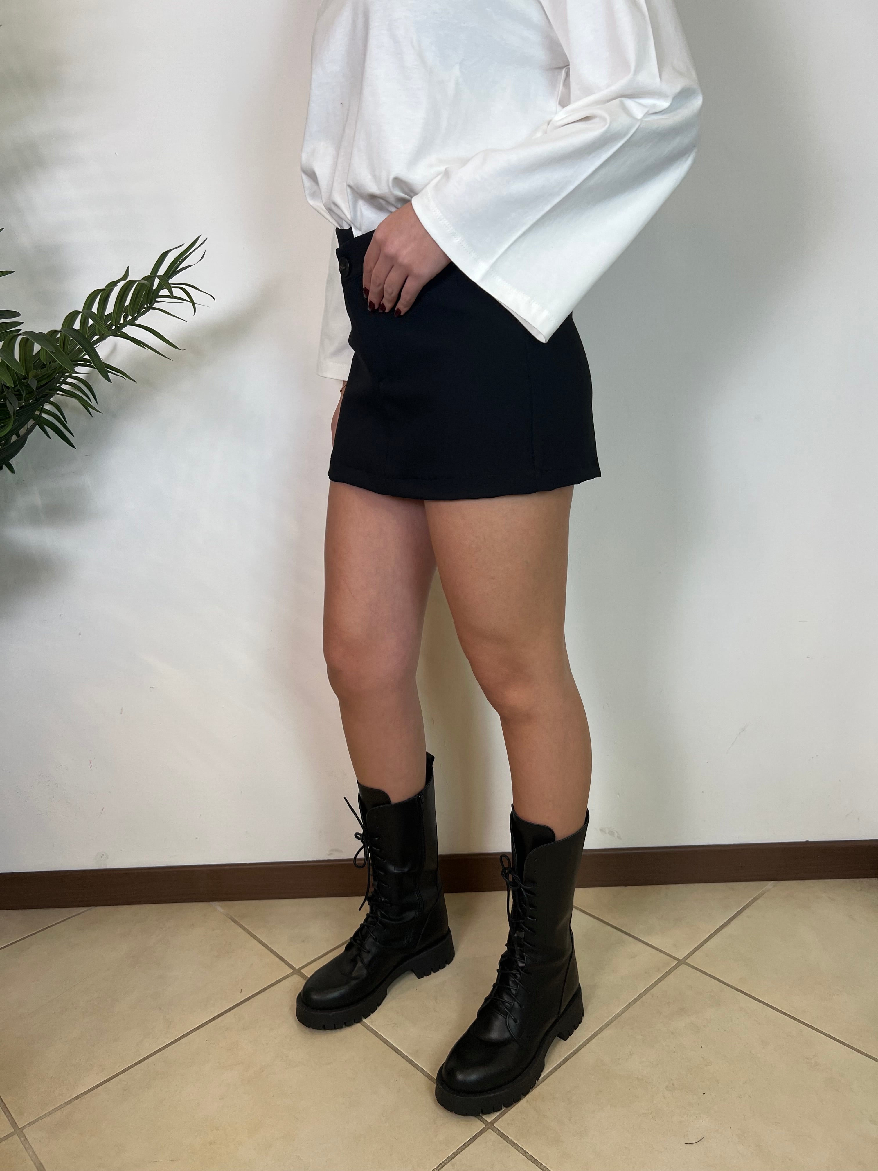 Gonna pantaloncino chiusura asimmetrica - Haveone