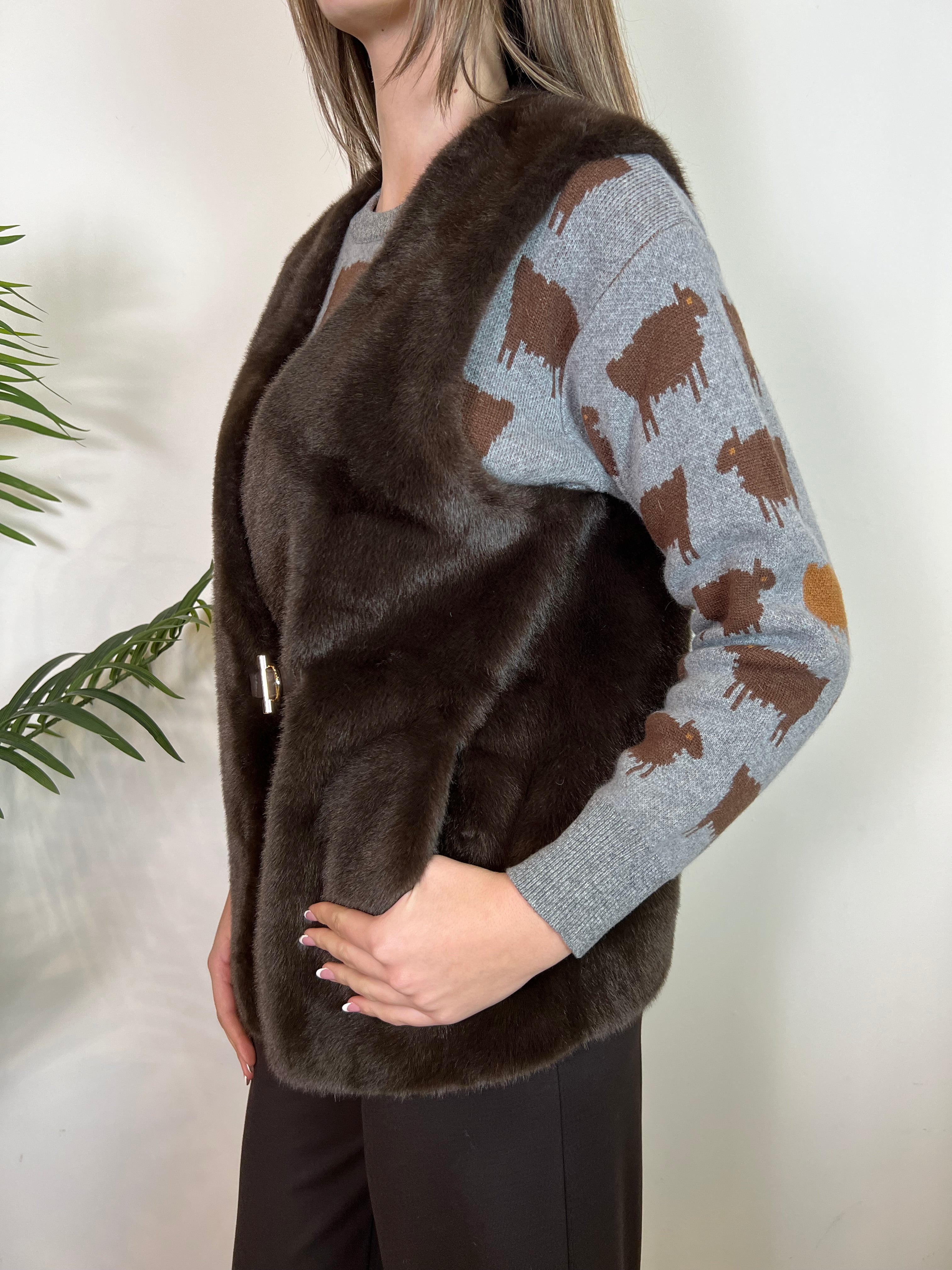 Smanicato ecopelliccia - Kontatto