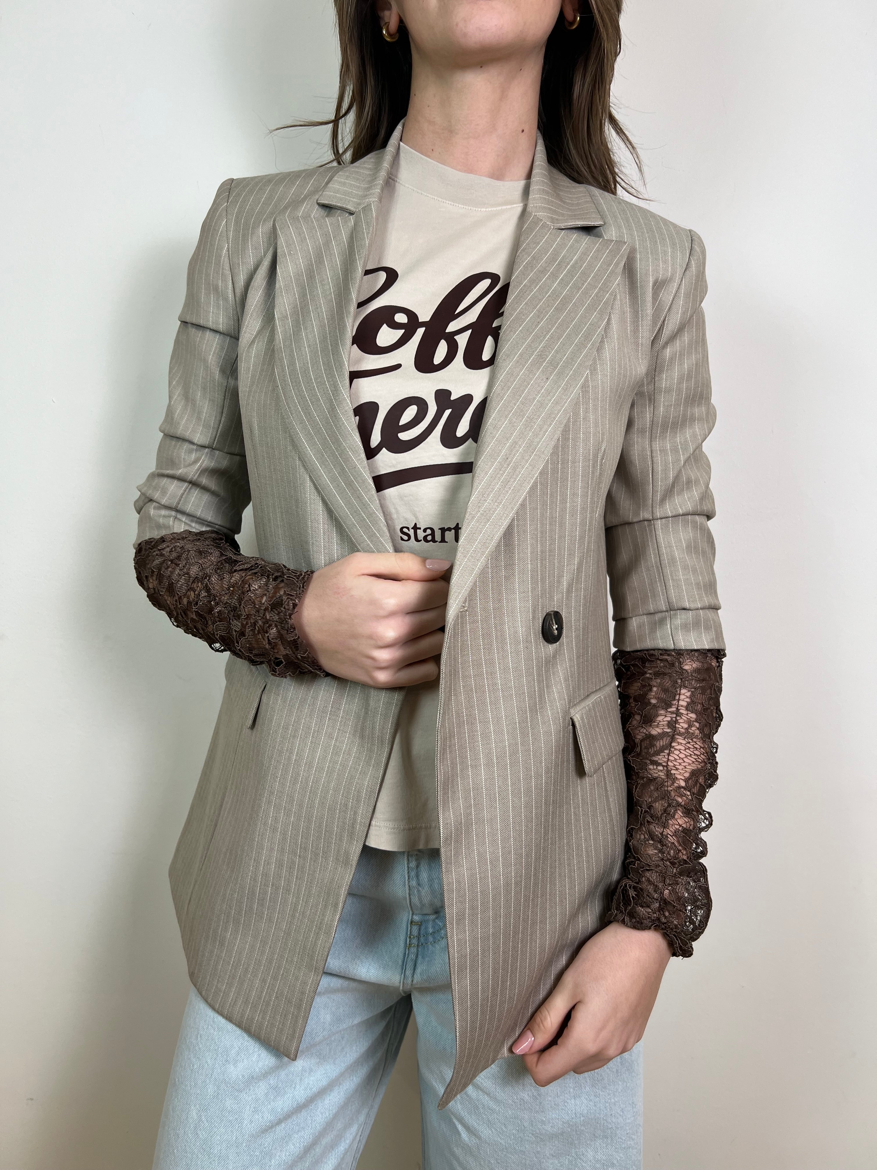 Giacca gessata manica pizzo - Haveone