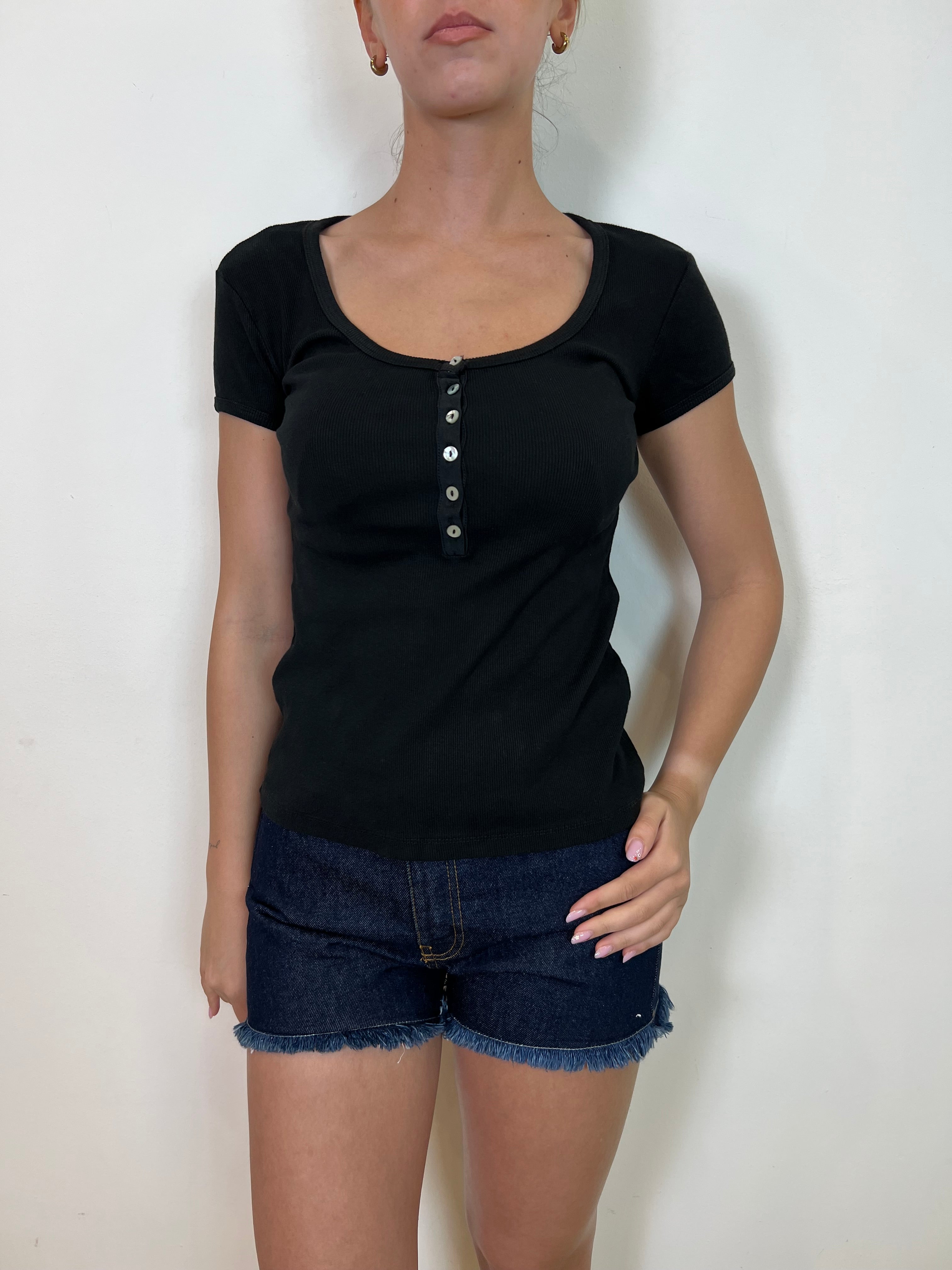 T-shirt costina serafino scollata - Tensione In