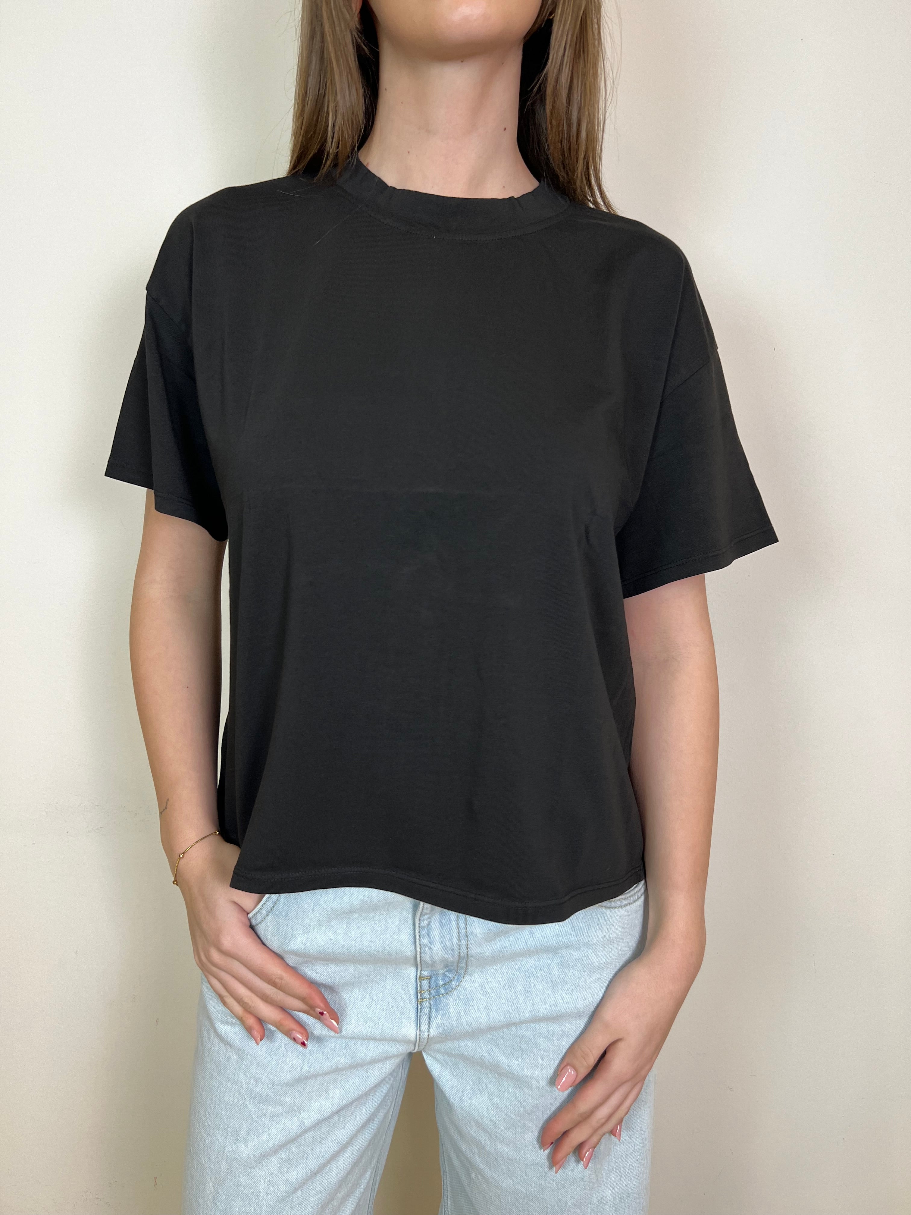 T-shirt scatola mezza manica- Haveone