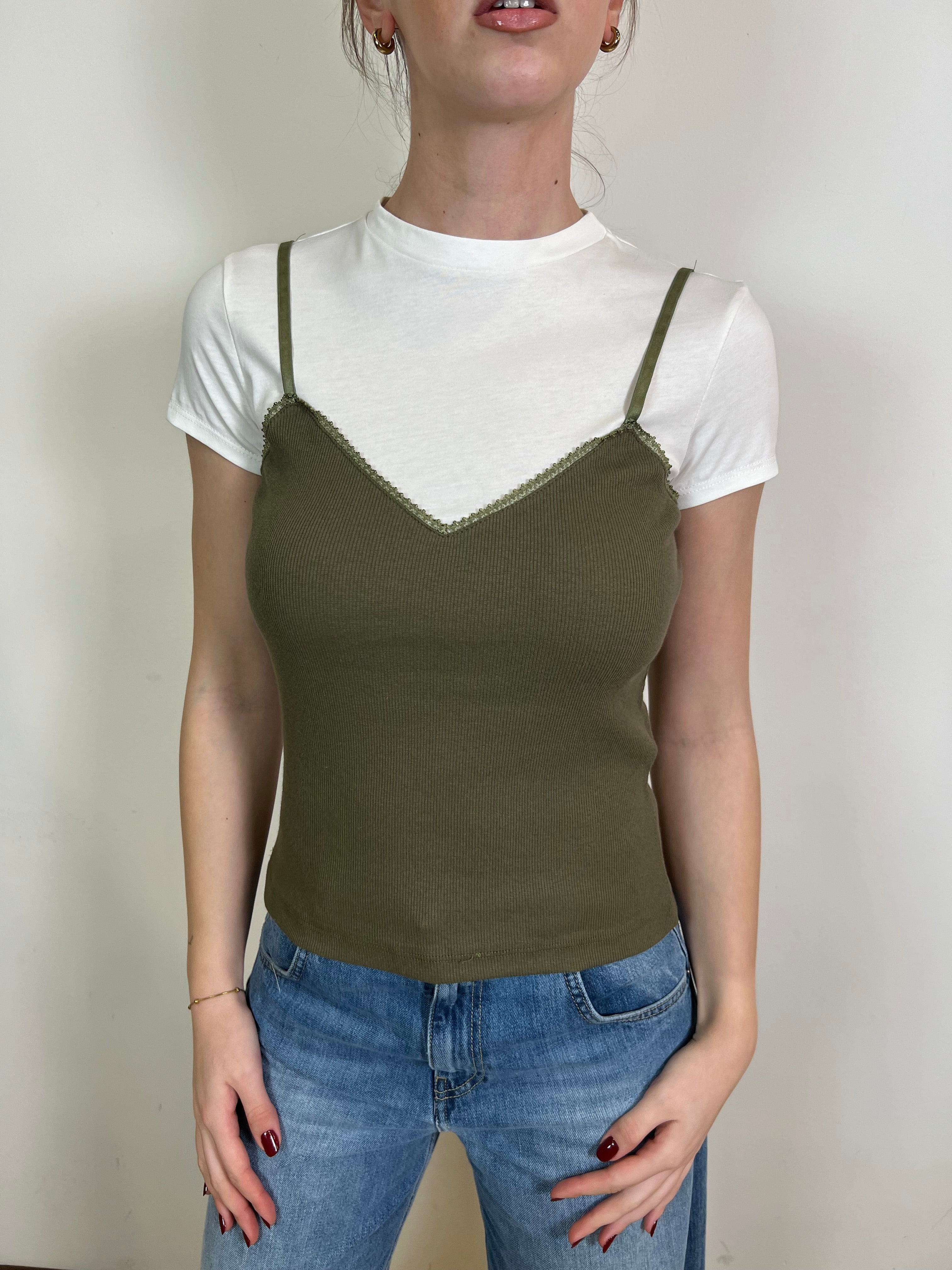 T-shirt con canotta - Haveone