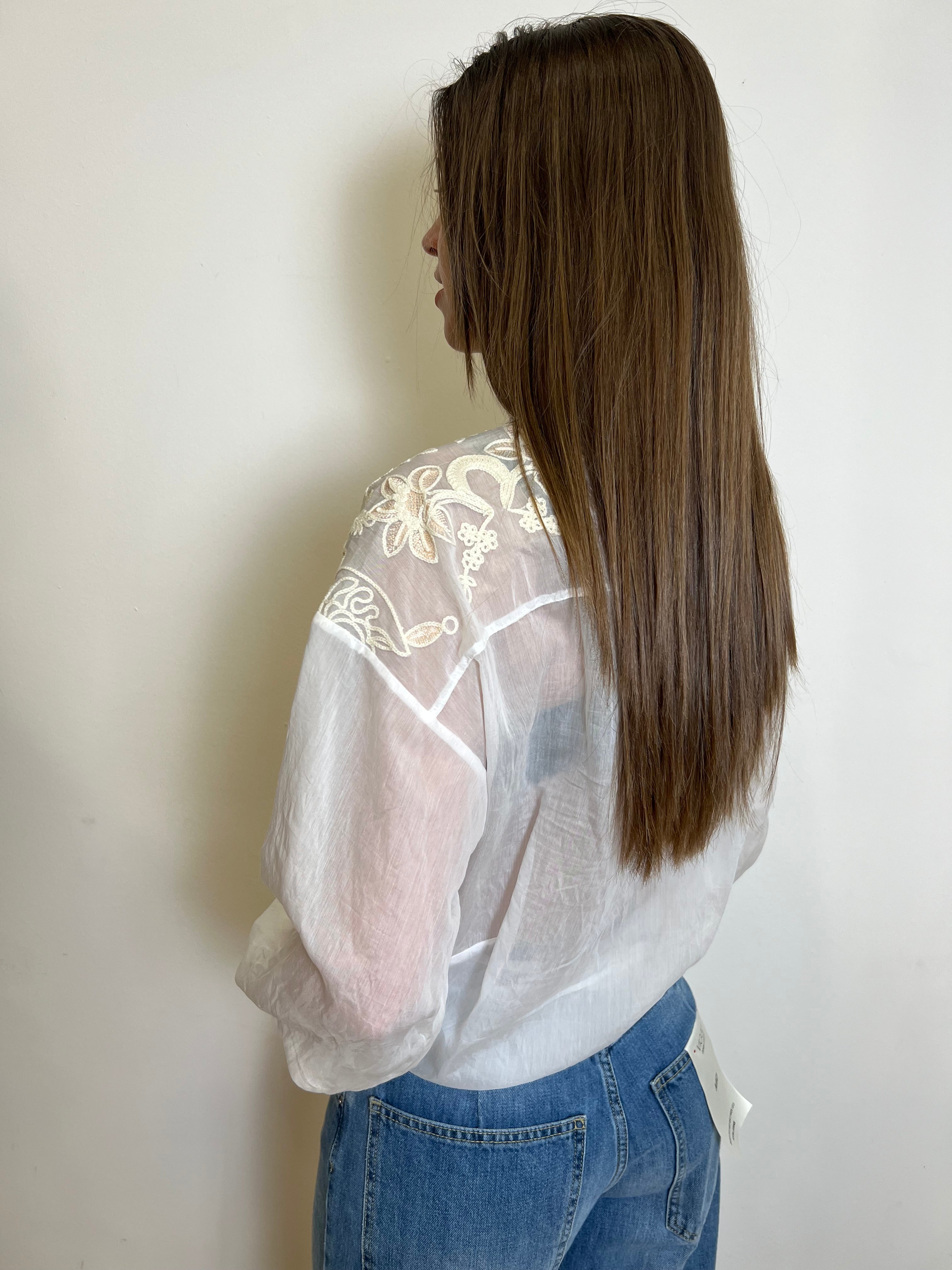 Camicia ricami oro con collana - Haveone