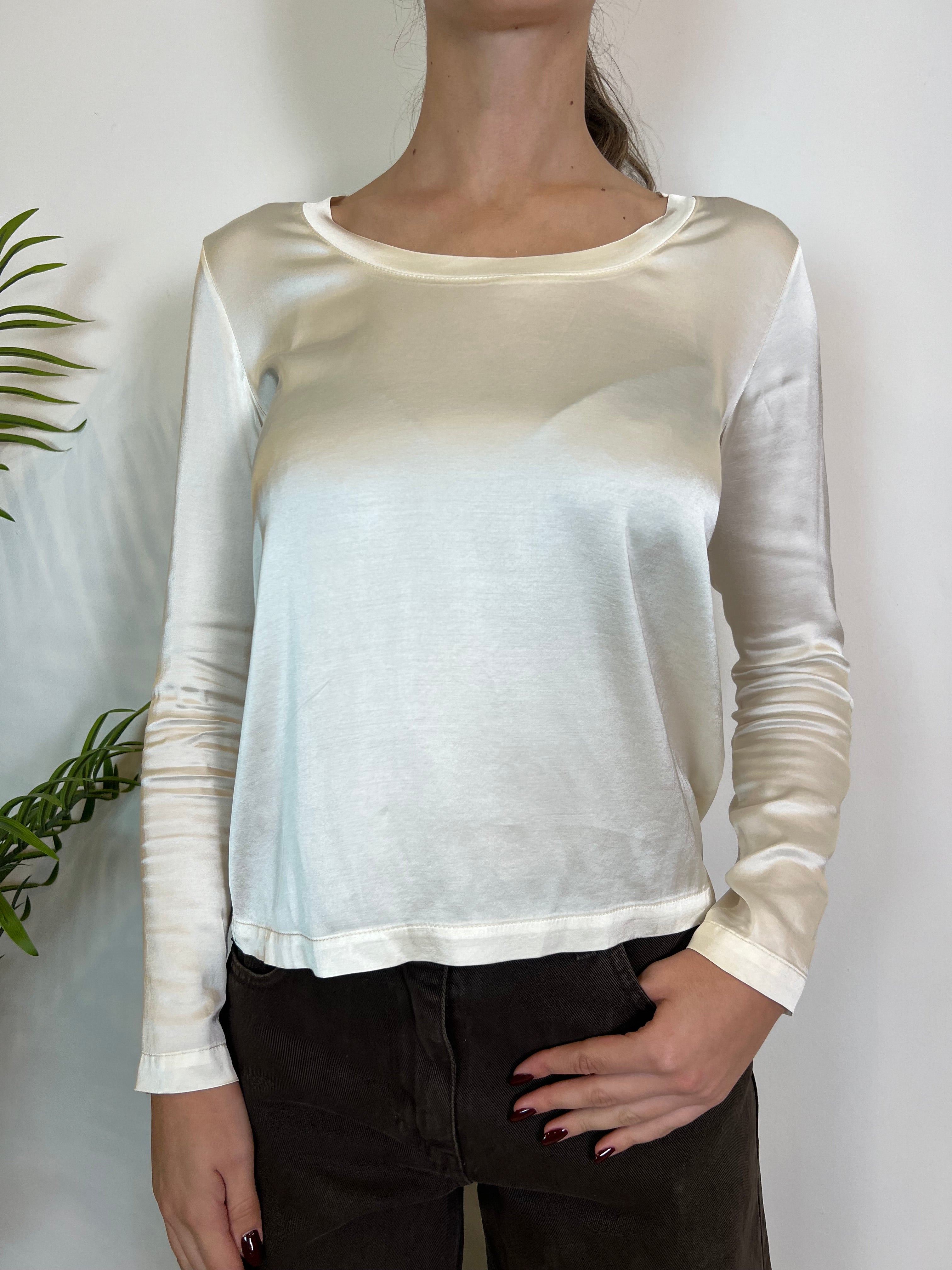 Blusa scollo madonna - Haveone