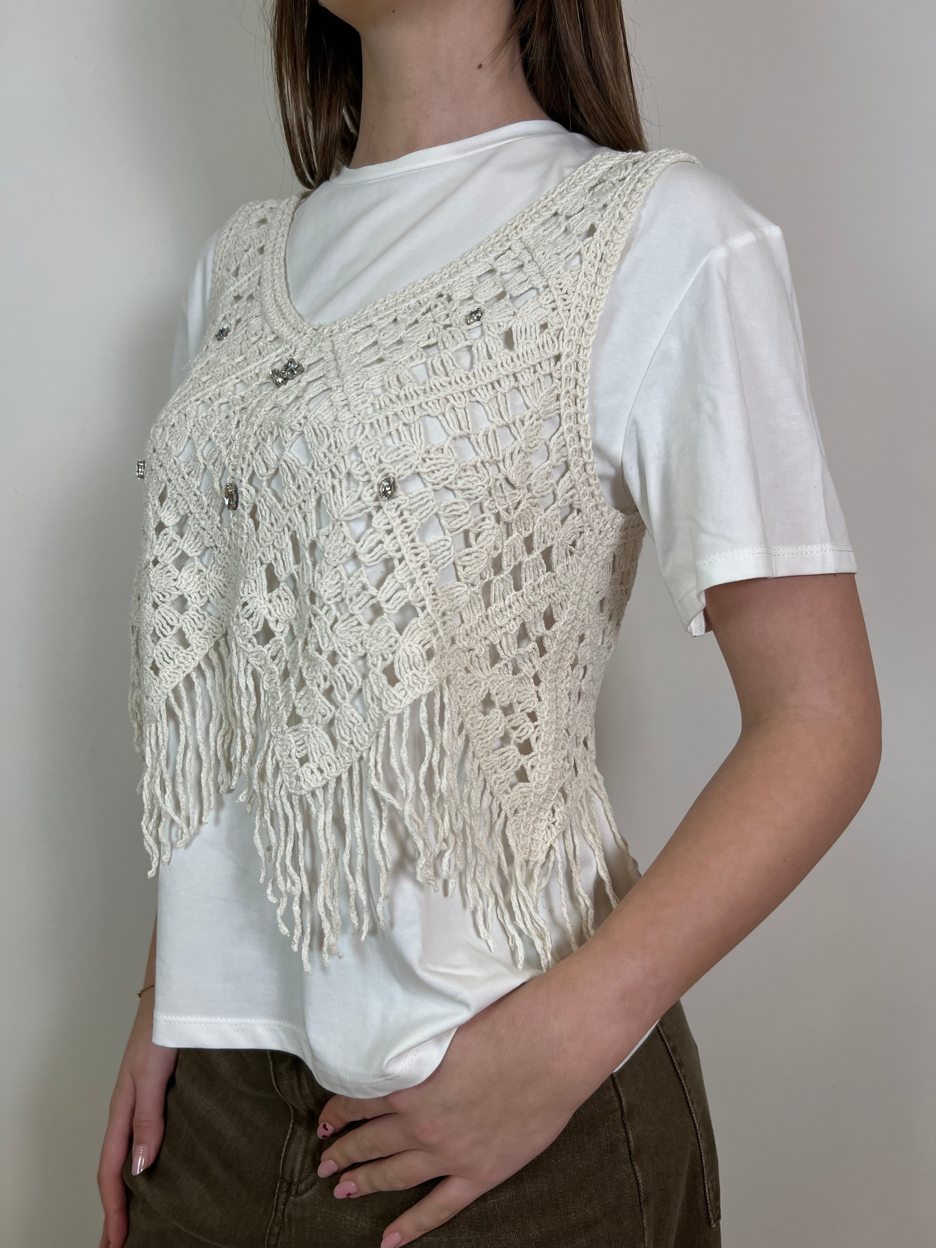 T-shirt con gilet macramè - Tensione In