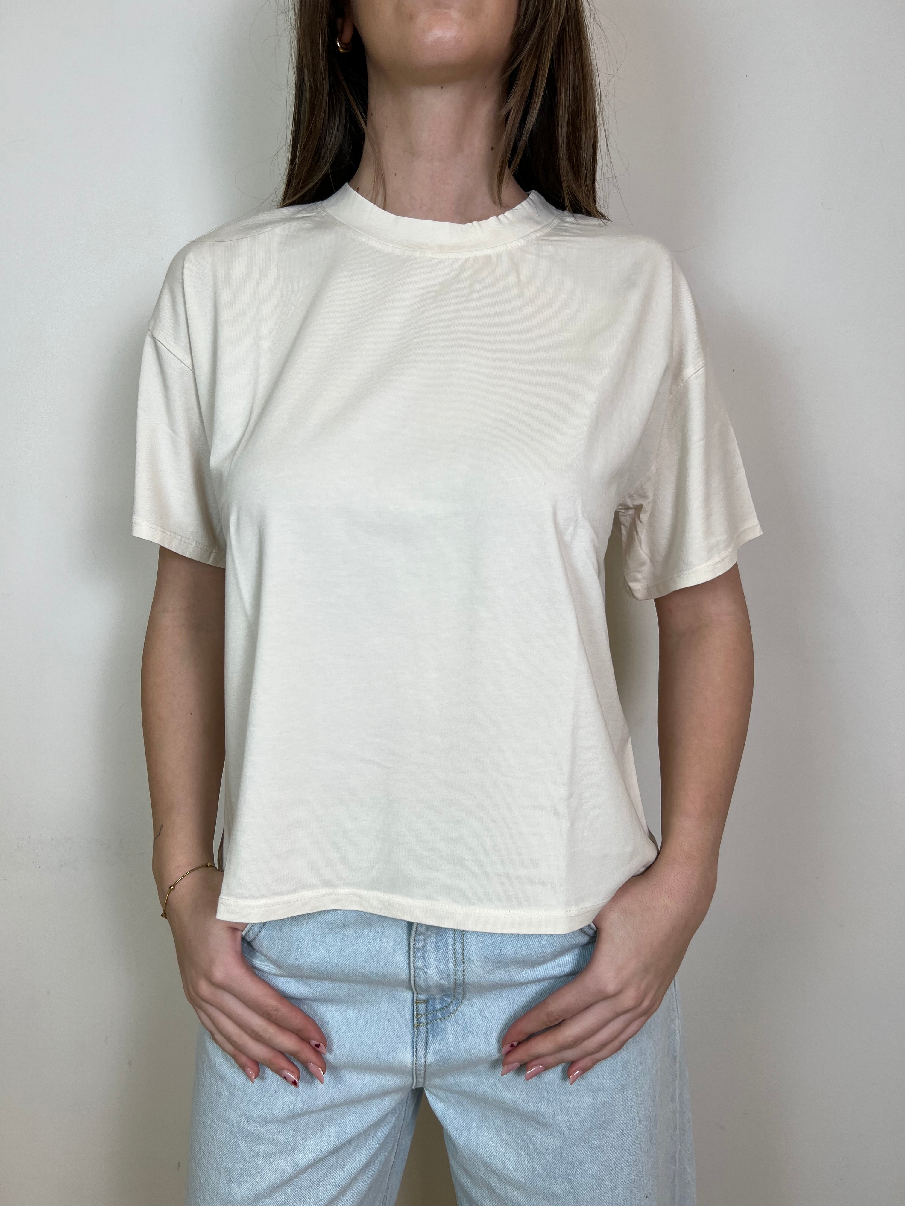 T-shirt scatola mezza manica- Haveone