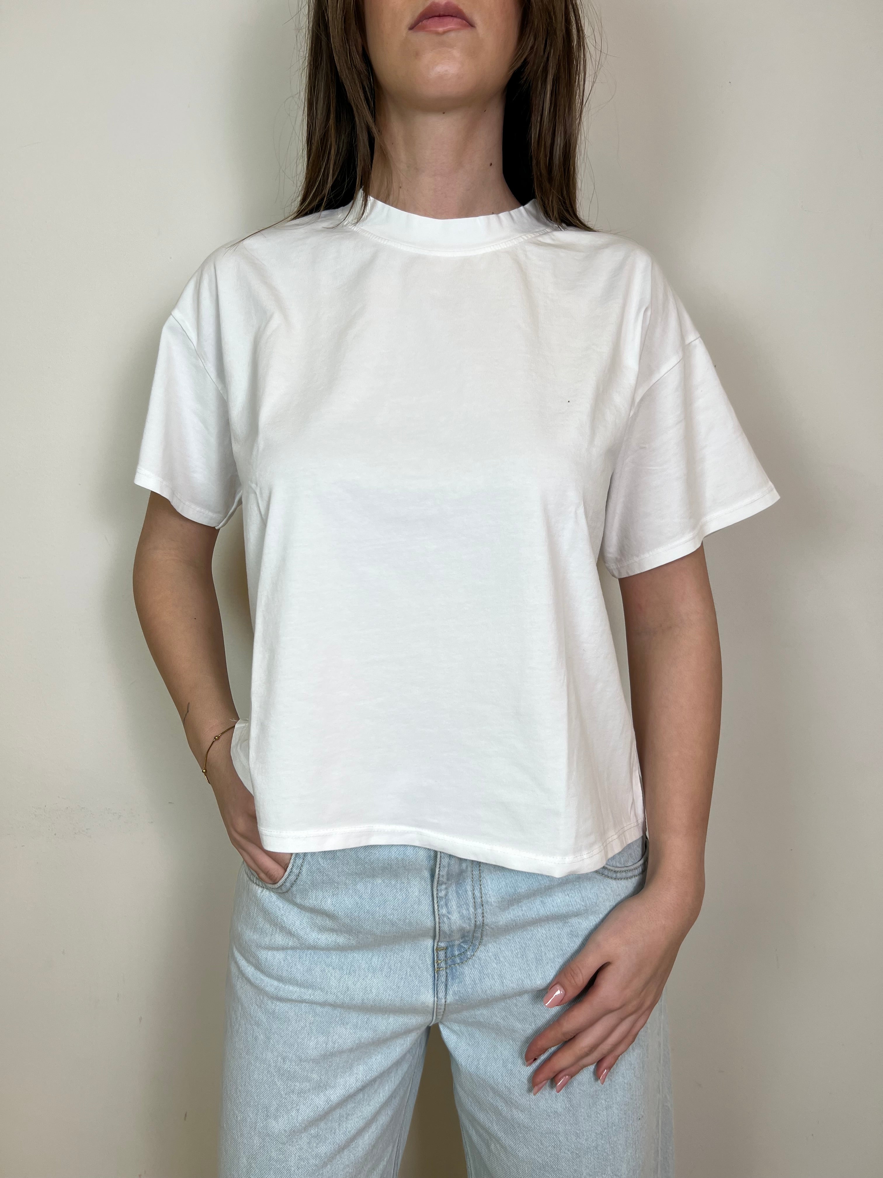 T-shirt scatola mezza manica- Haveone