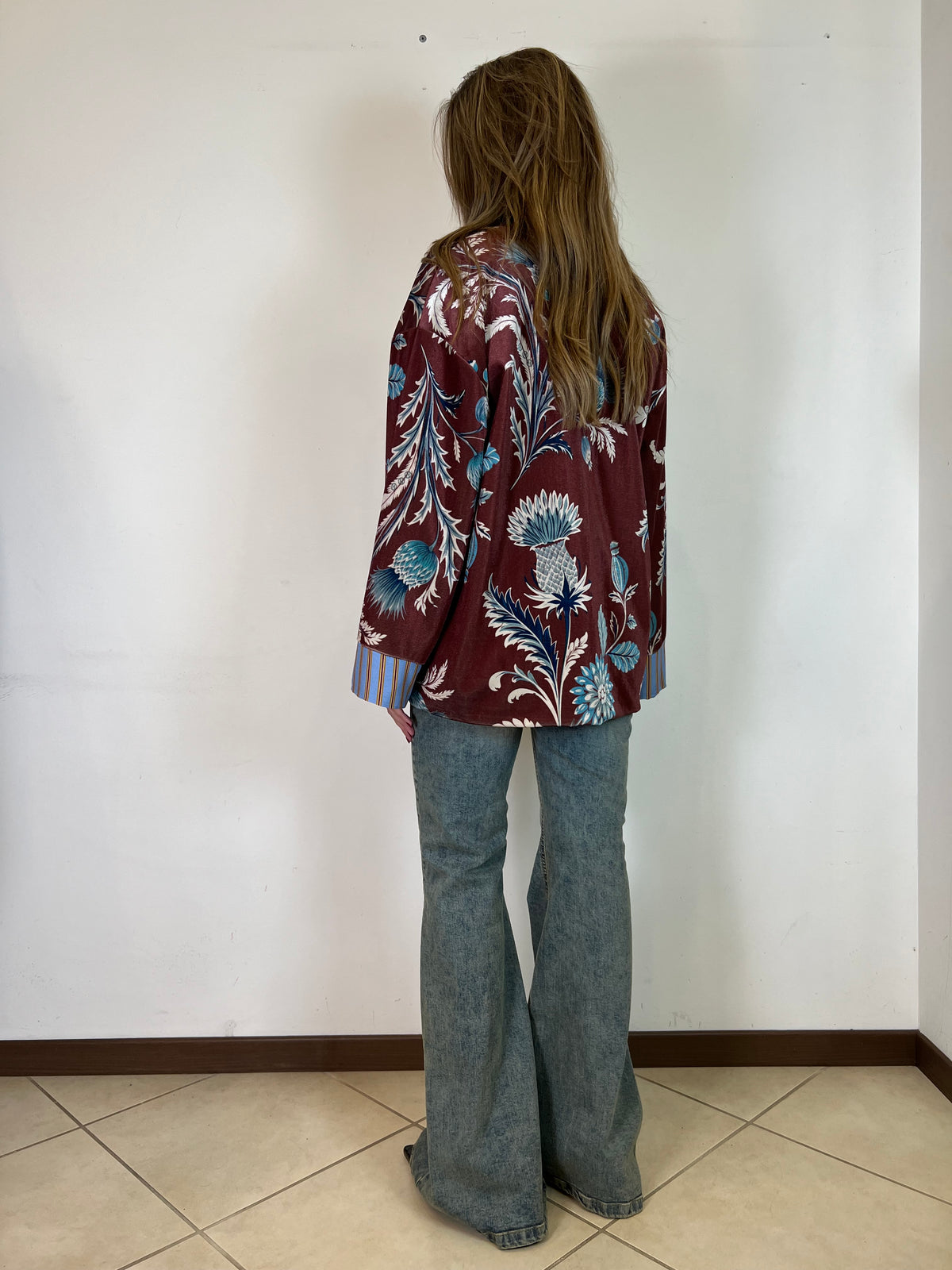 Camicia coreana con collana “Nomad” bordeaux - Haveone