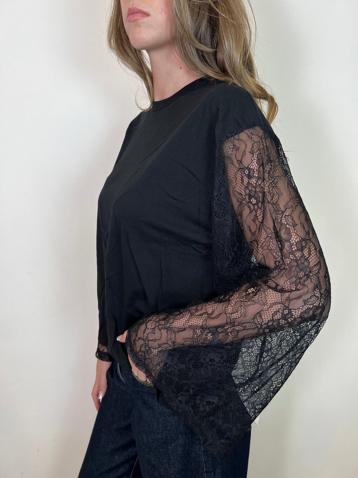 T-shirt manica calla pizzo - Vicolo