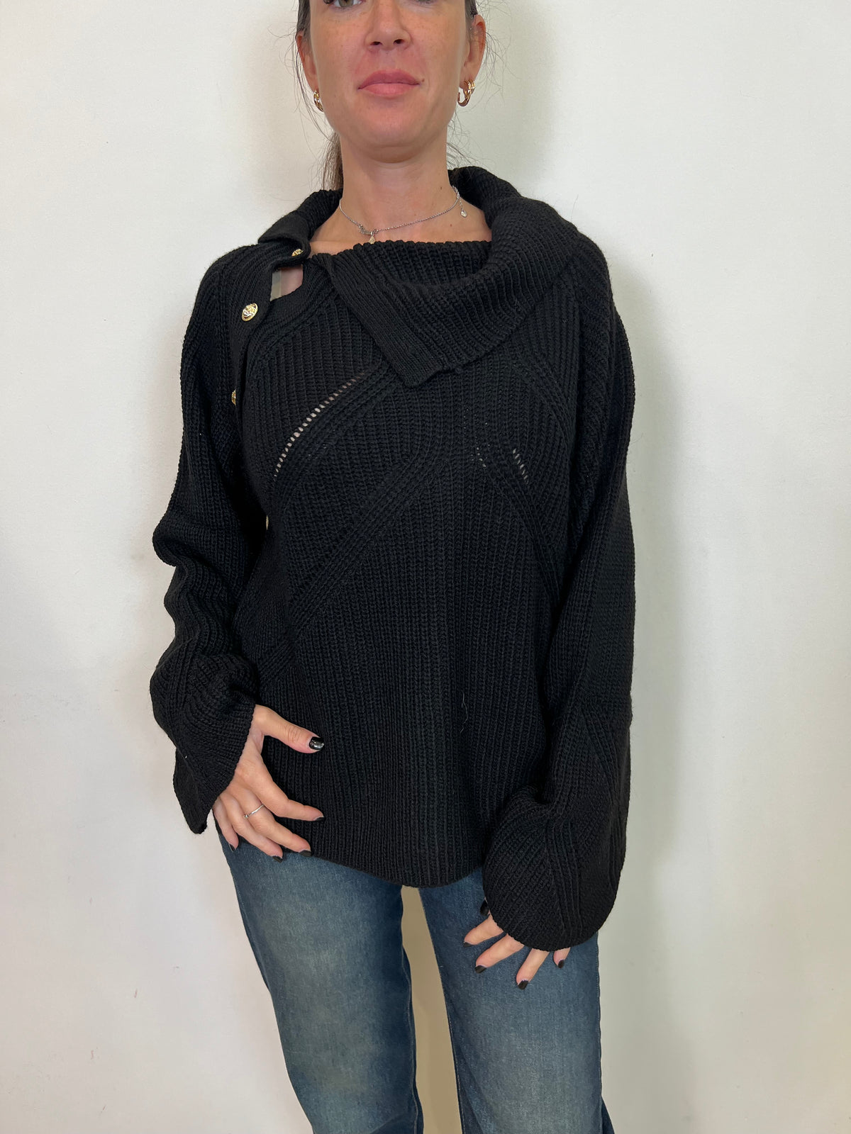 Pull collone con bottoni - Tensione In