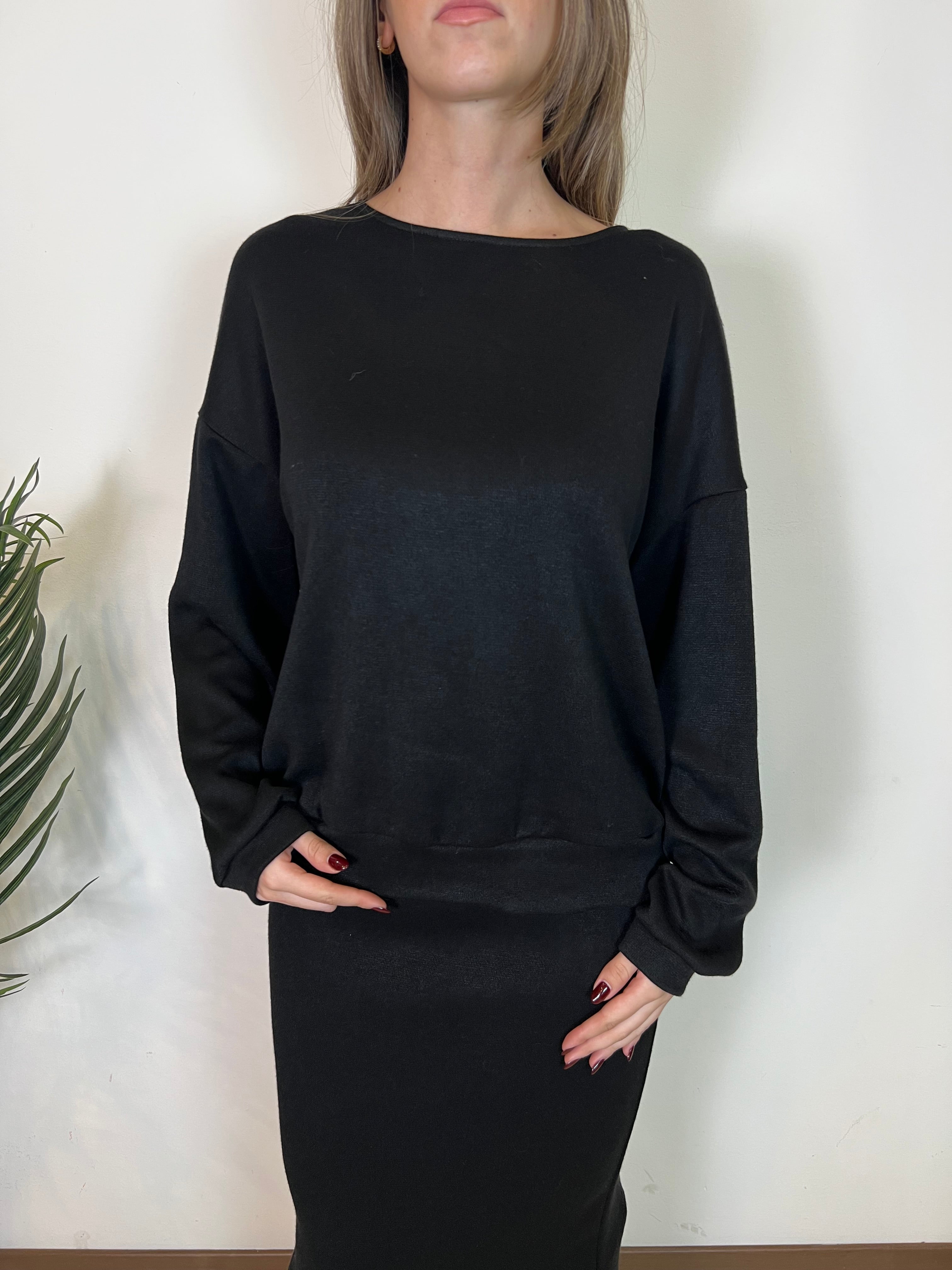 Maglia soft touch scollo v pizzo dietro - Haveone