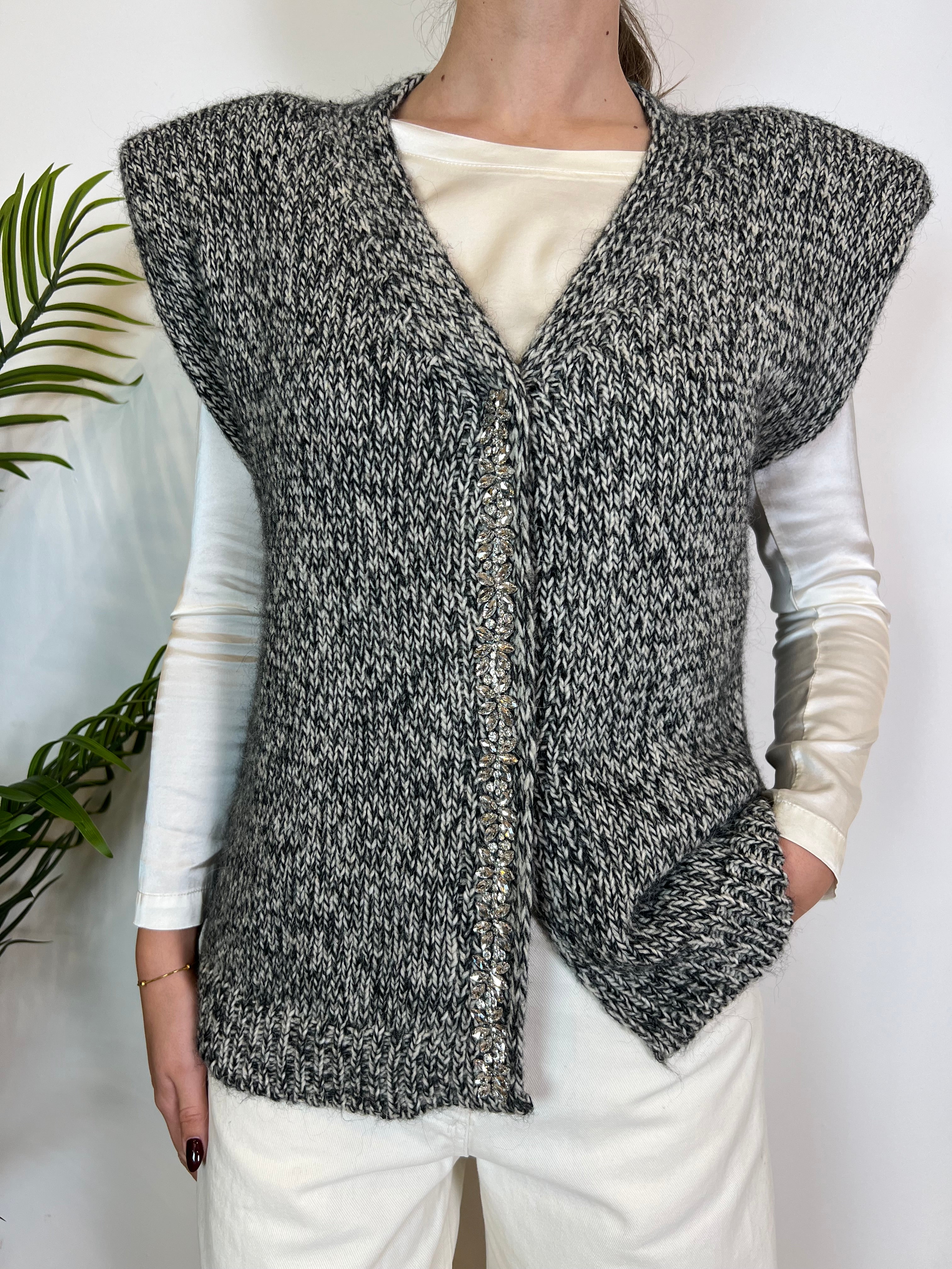 Gilet in maglia con cabochon - Haveone