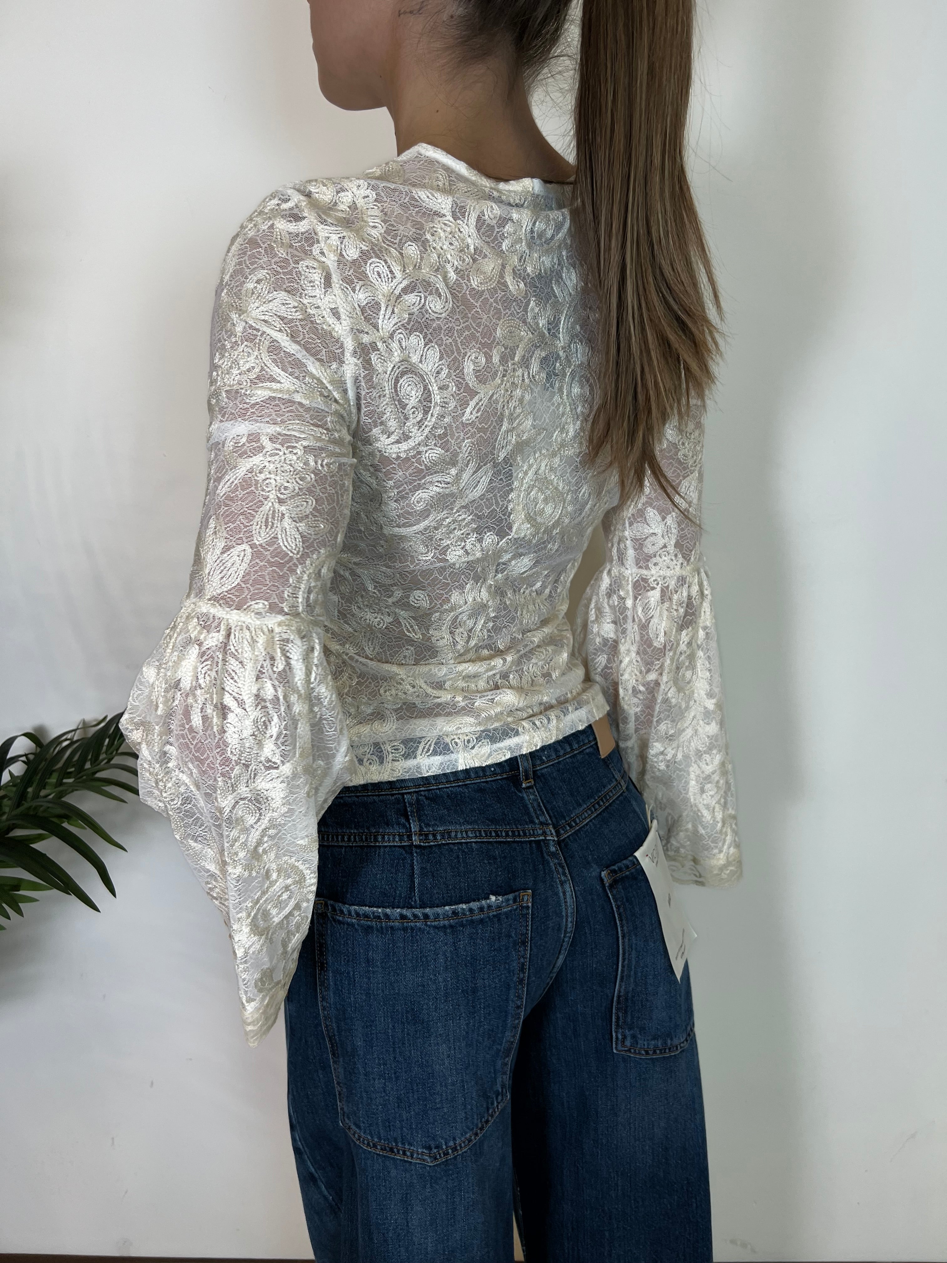 T-shirt pizzo manica calla - Haveone