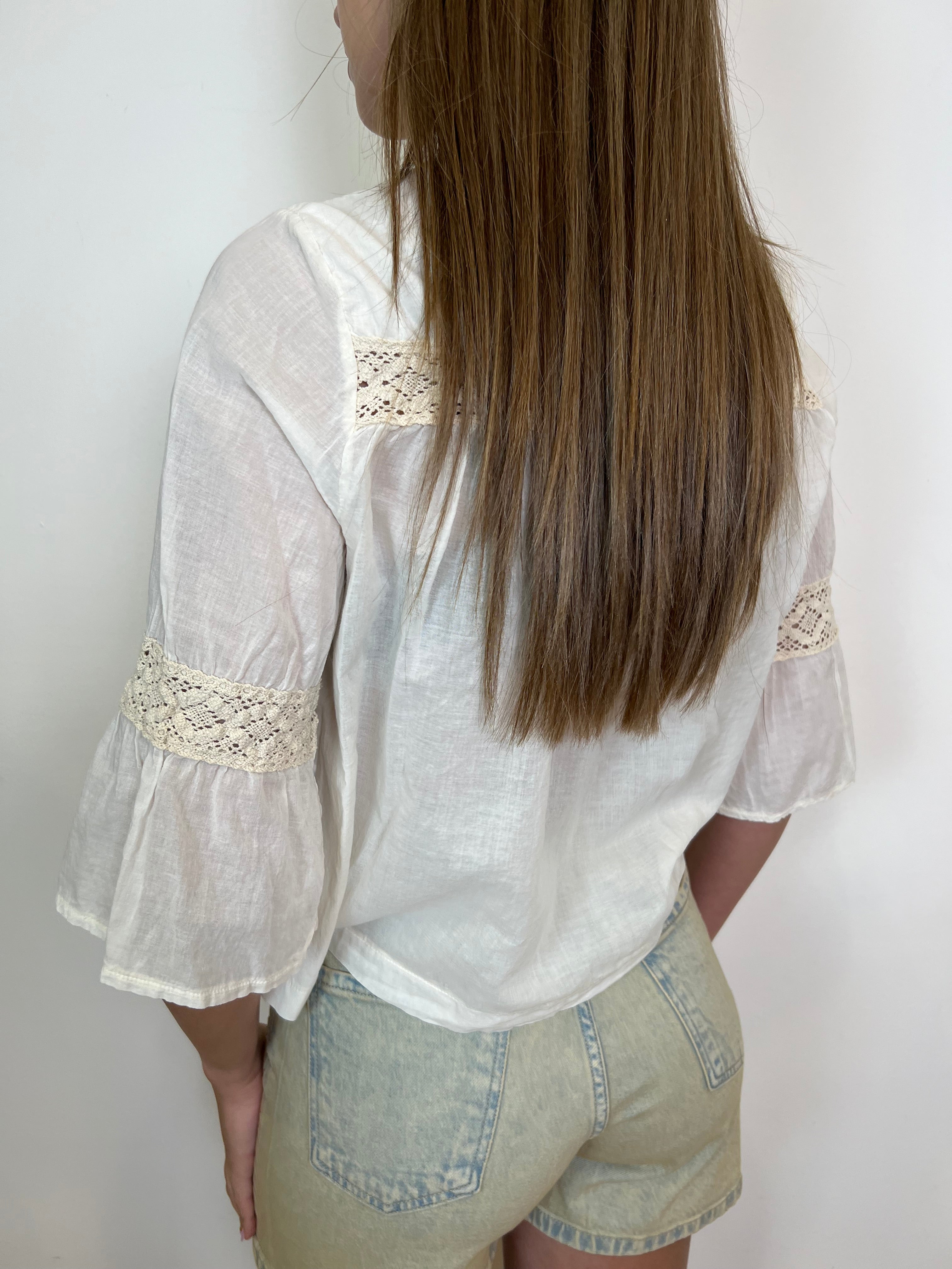 Camicia inserti macramè e nappine - Haveone