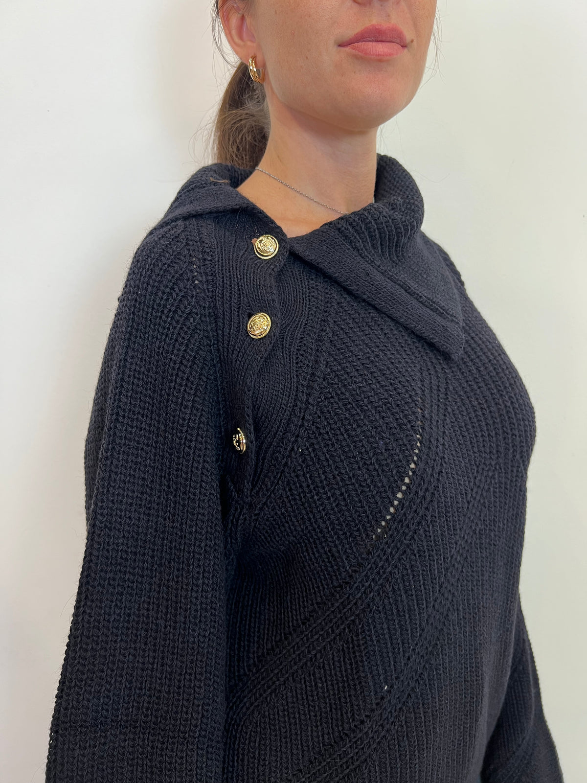 Pull collone con bottoni - Tensione In