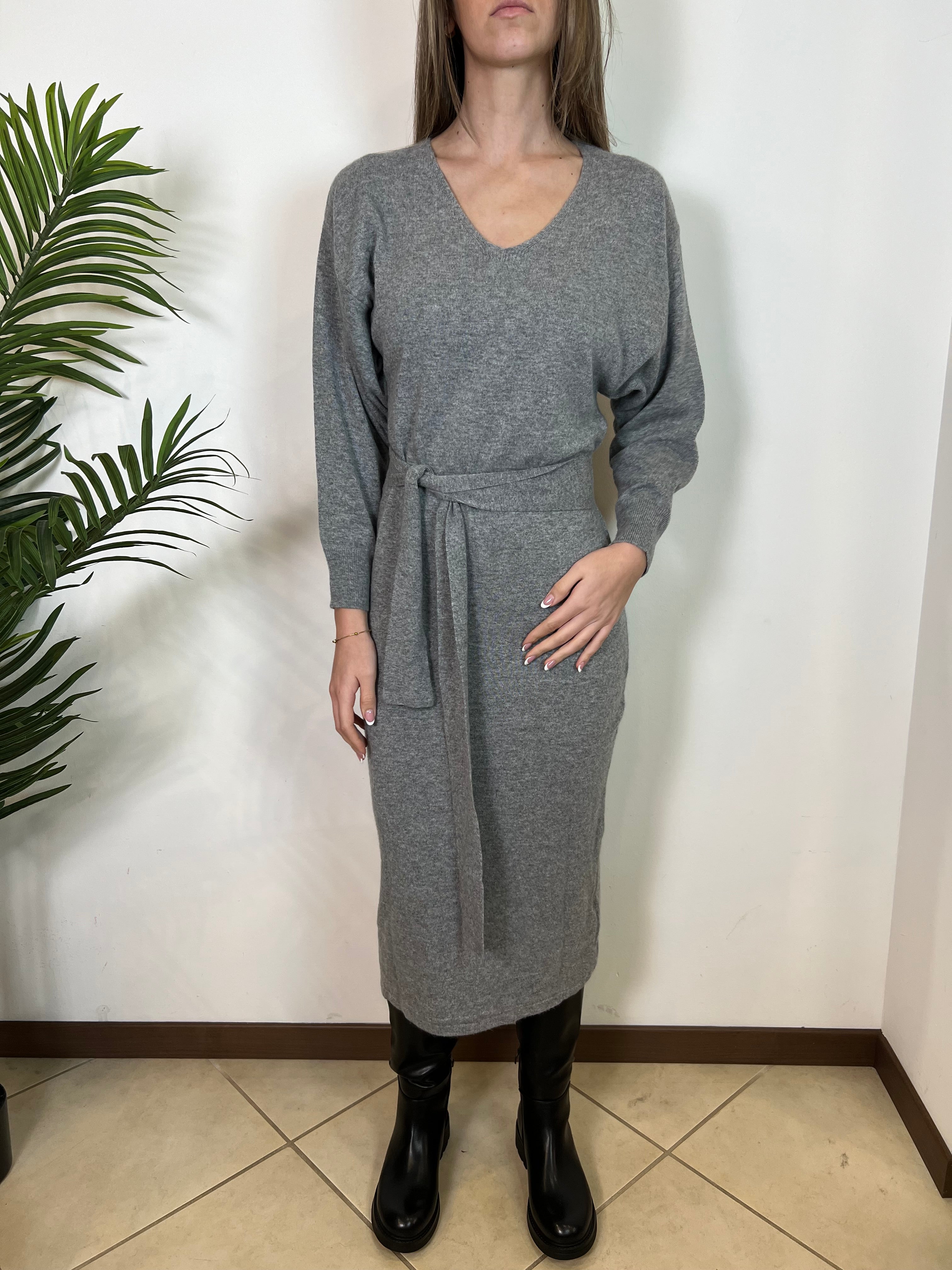 Abito lungo in maglia con sciarpa - Vicolo