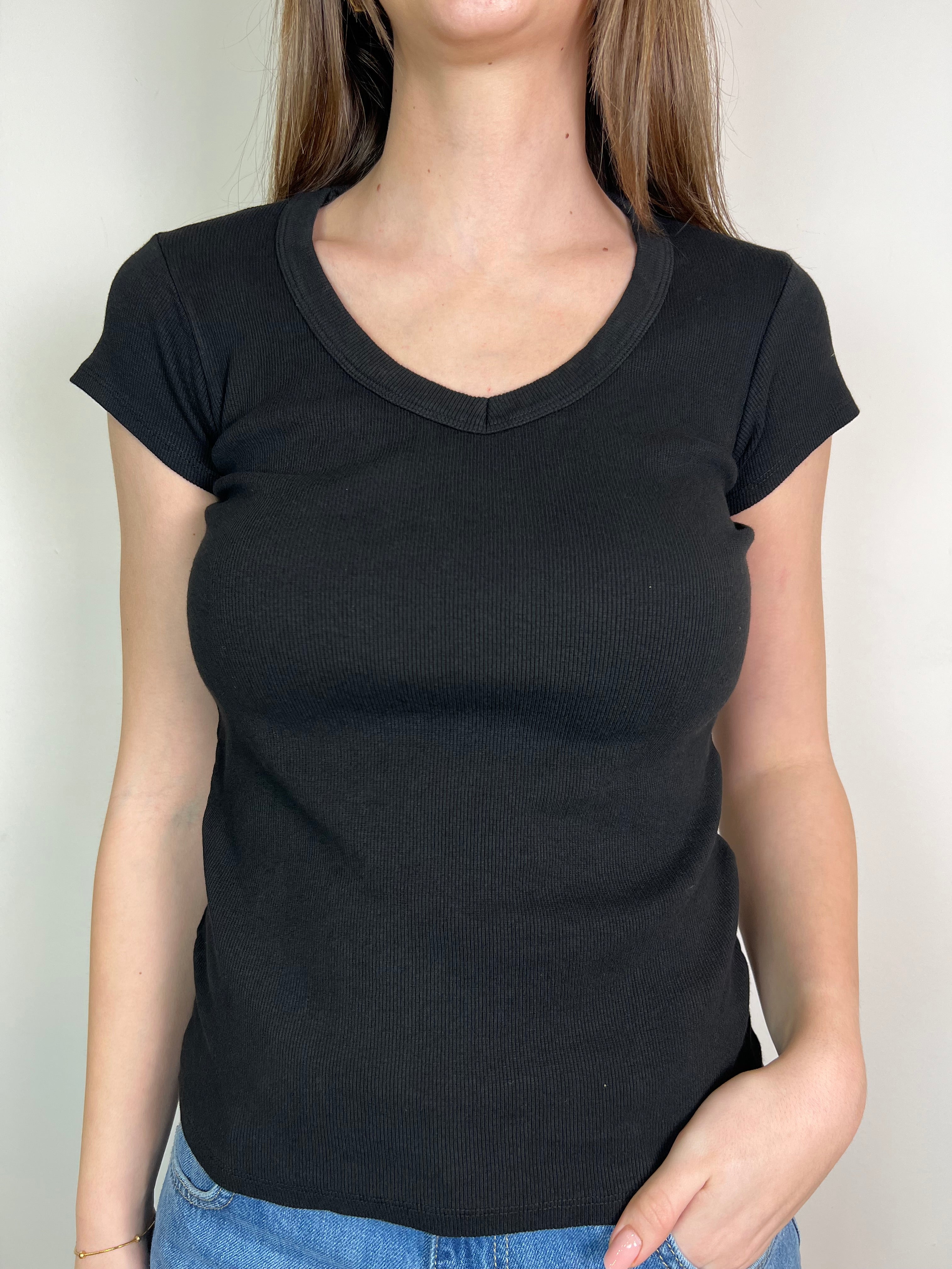 T-shirt costina scollo V - Tensione In