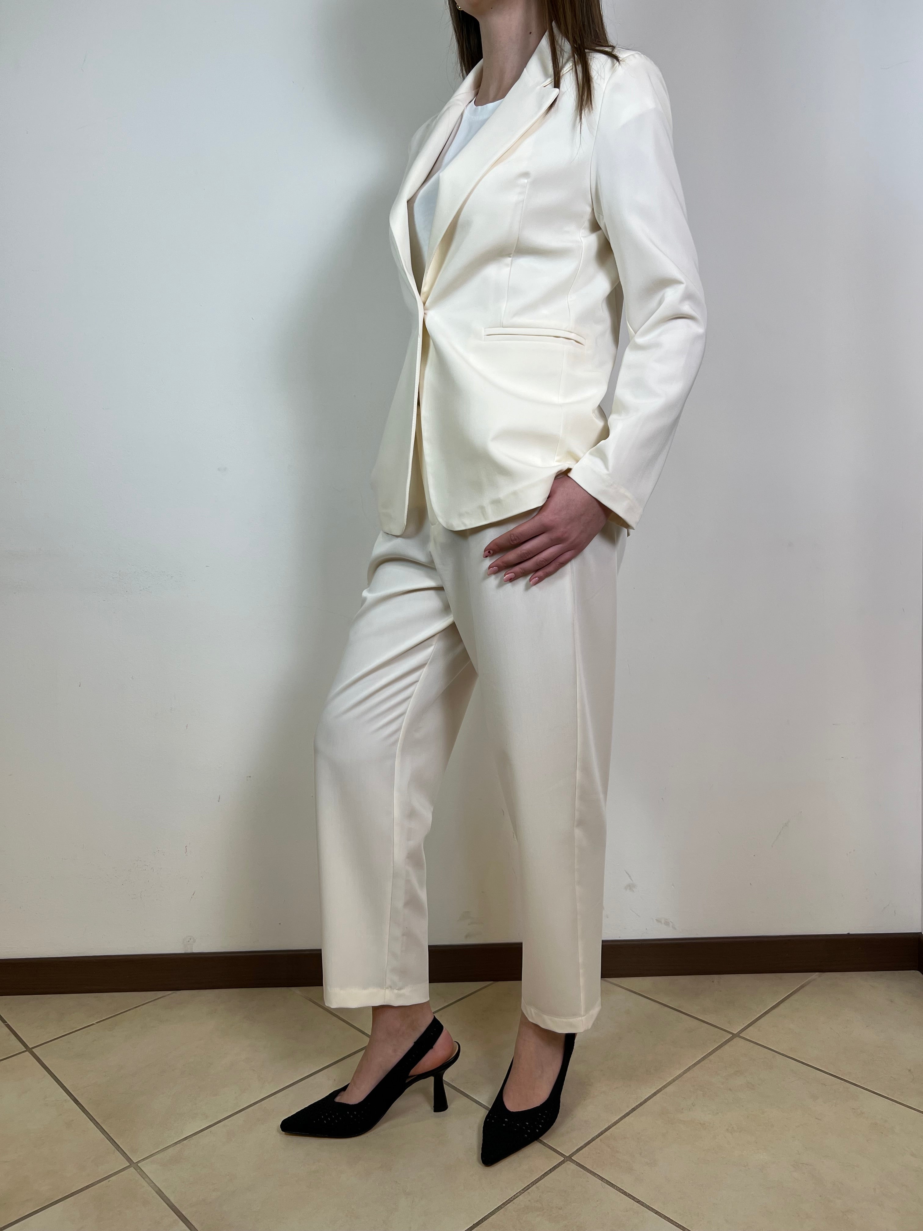 Tailleur completo giacca e pantalone- Haveone