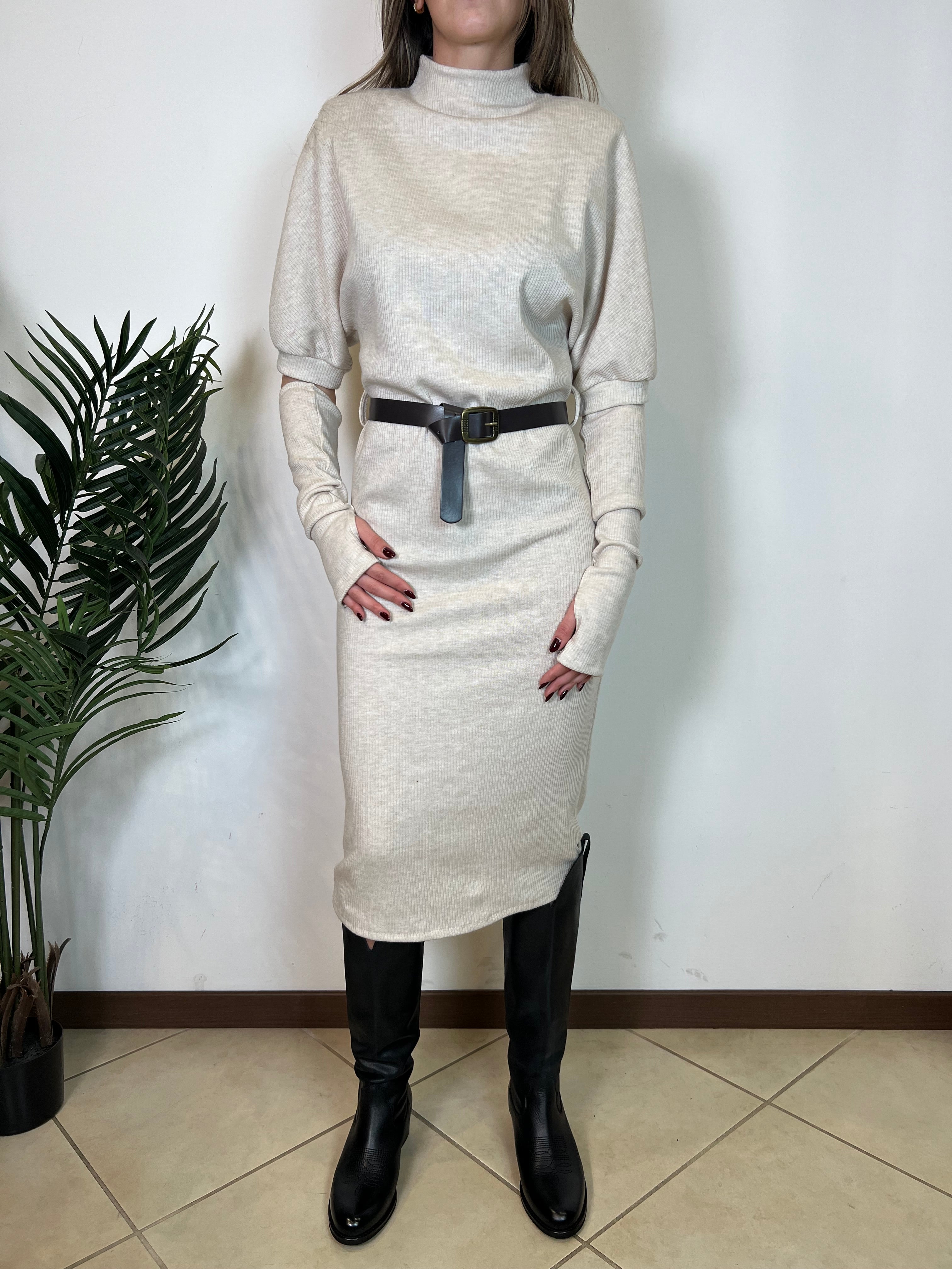 Abito lungo a coste con manicotti - Haveone