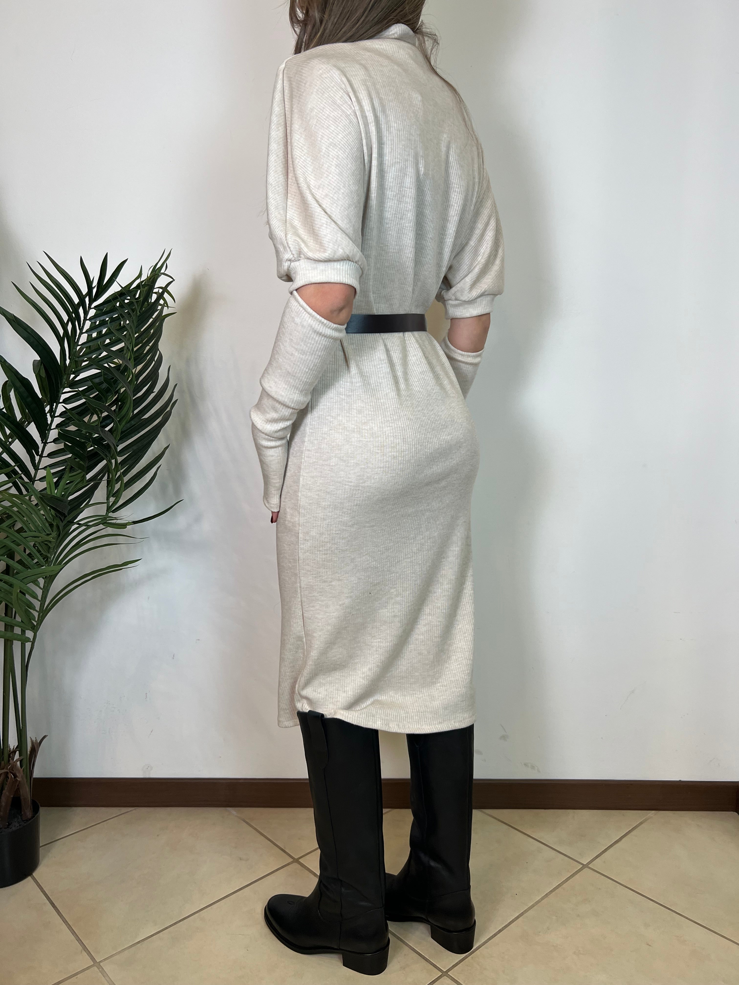 Abito lungo a coste con manicotti - Haveone