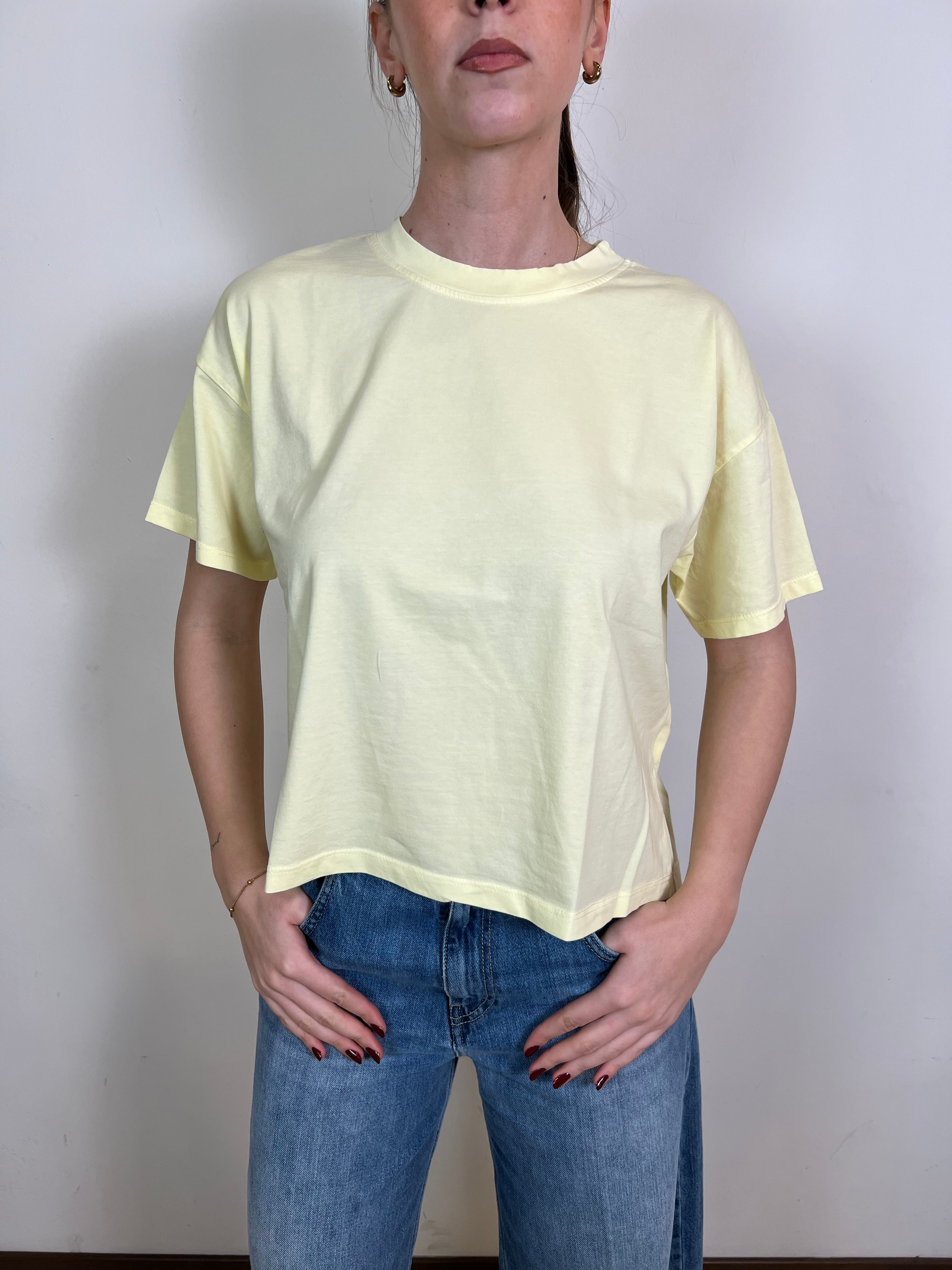 T-shirt scatola mezza manica- Haveone
