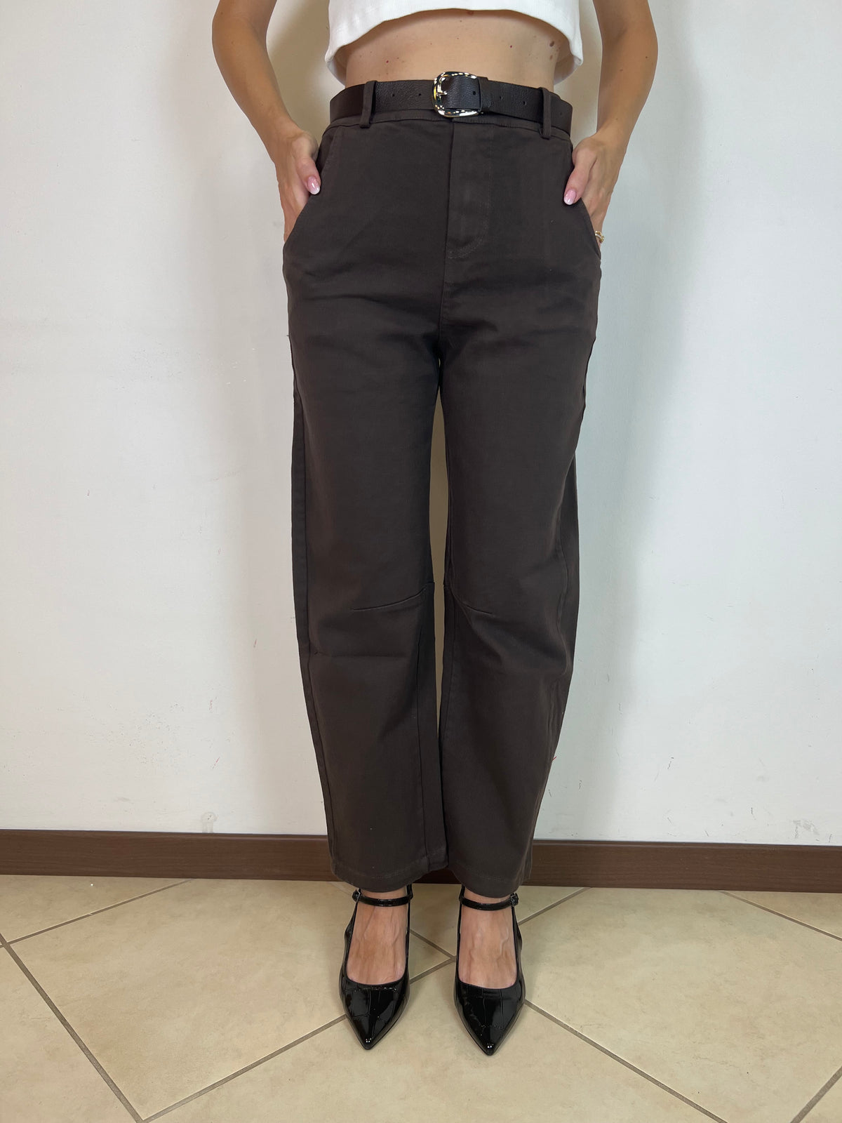 Pantalone barrel con cintura - Kontatto