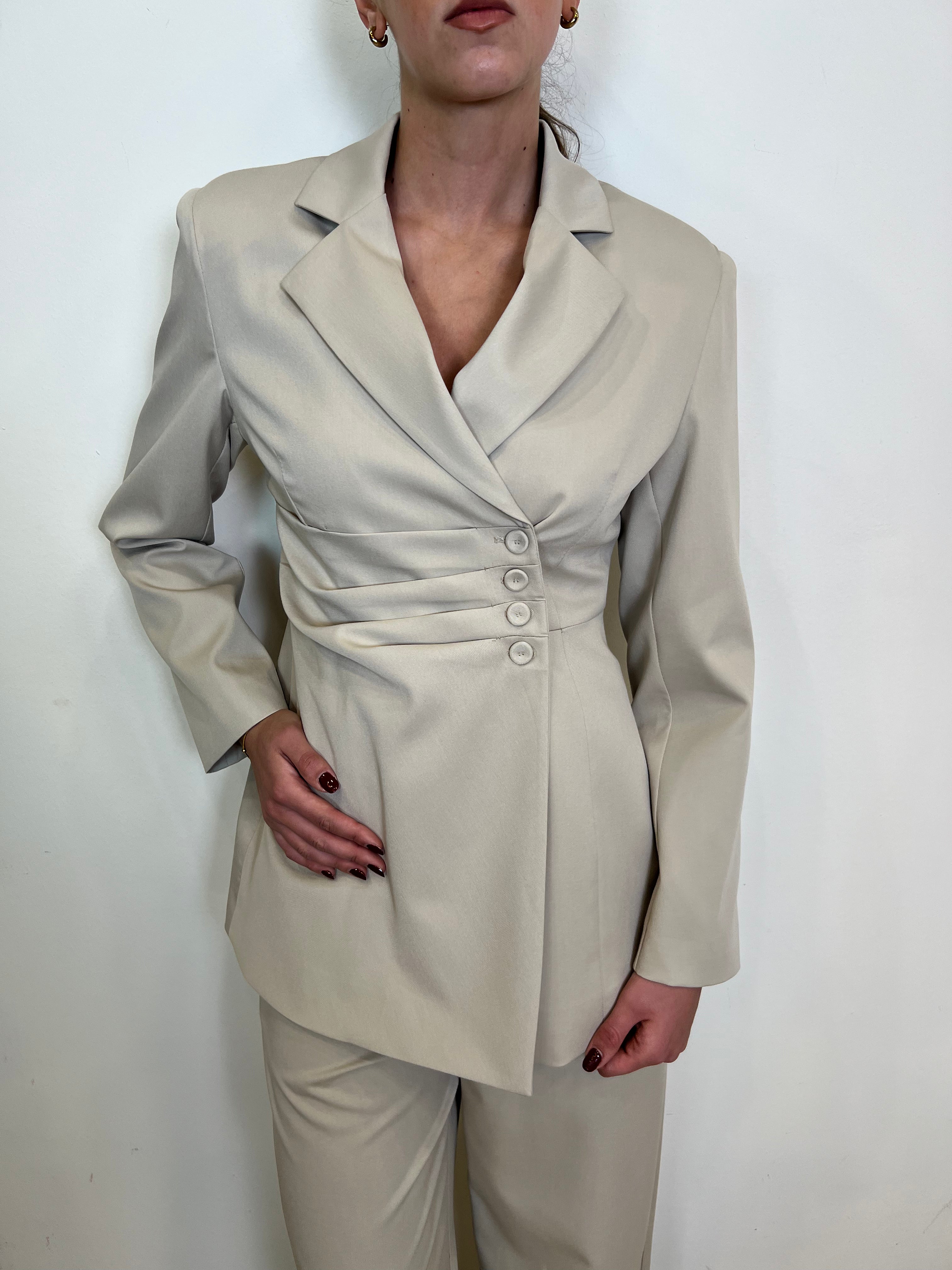 Giacca drappeggio bottoncini - Haveone